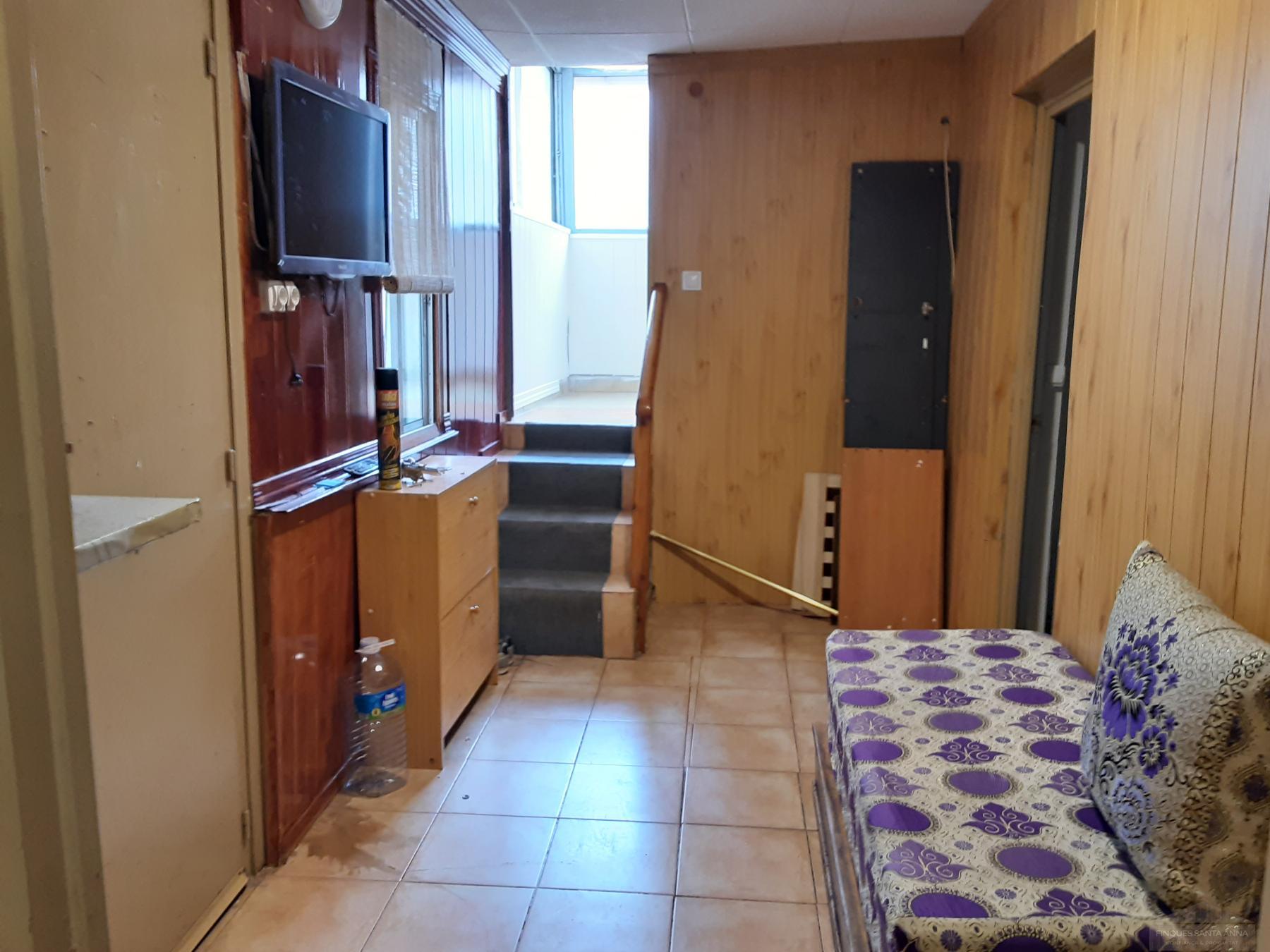Venta de estudio en Badalona