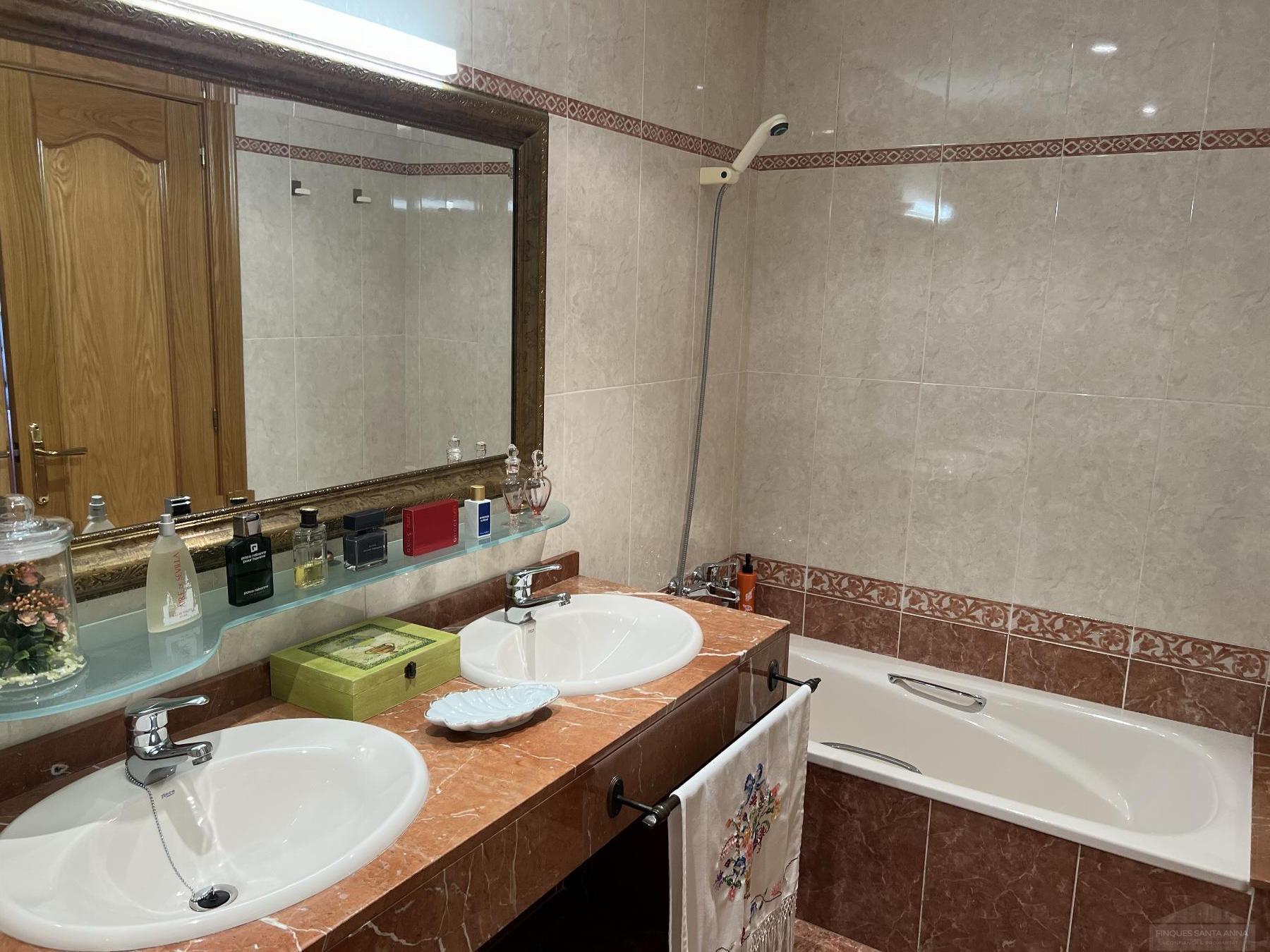 Venta de casa en Argentona