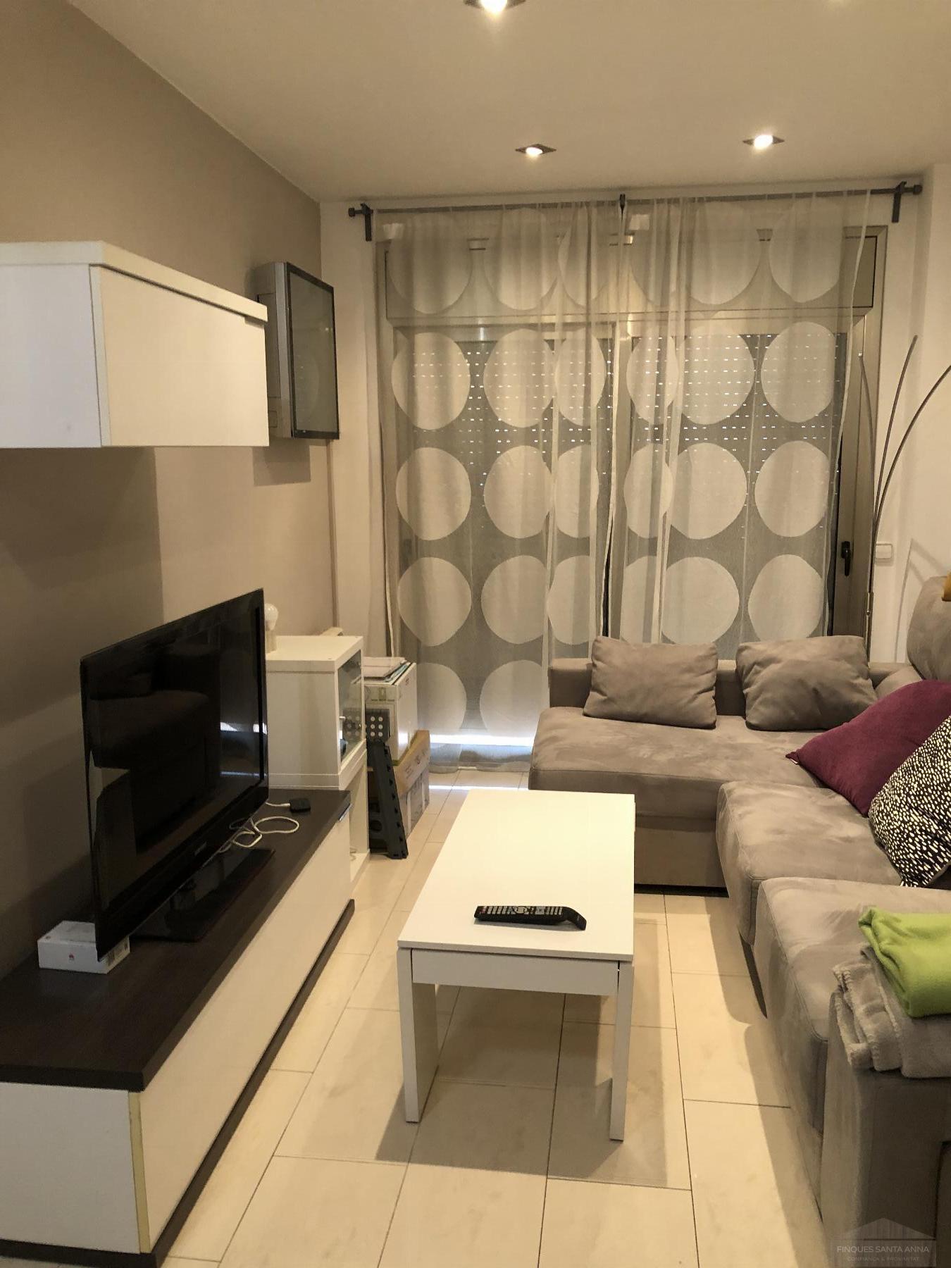 For sale of duplex in Mataró
