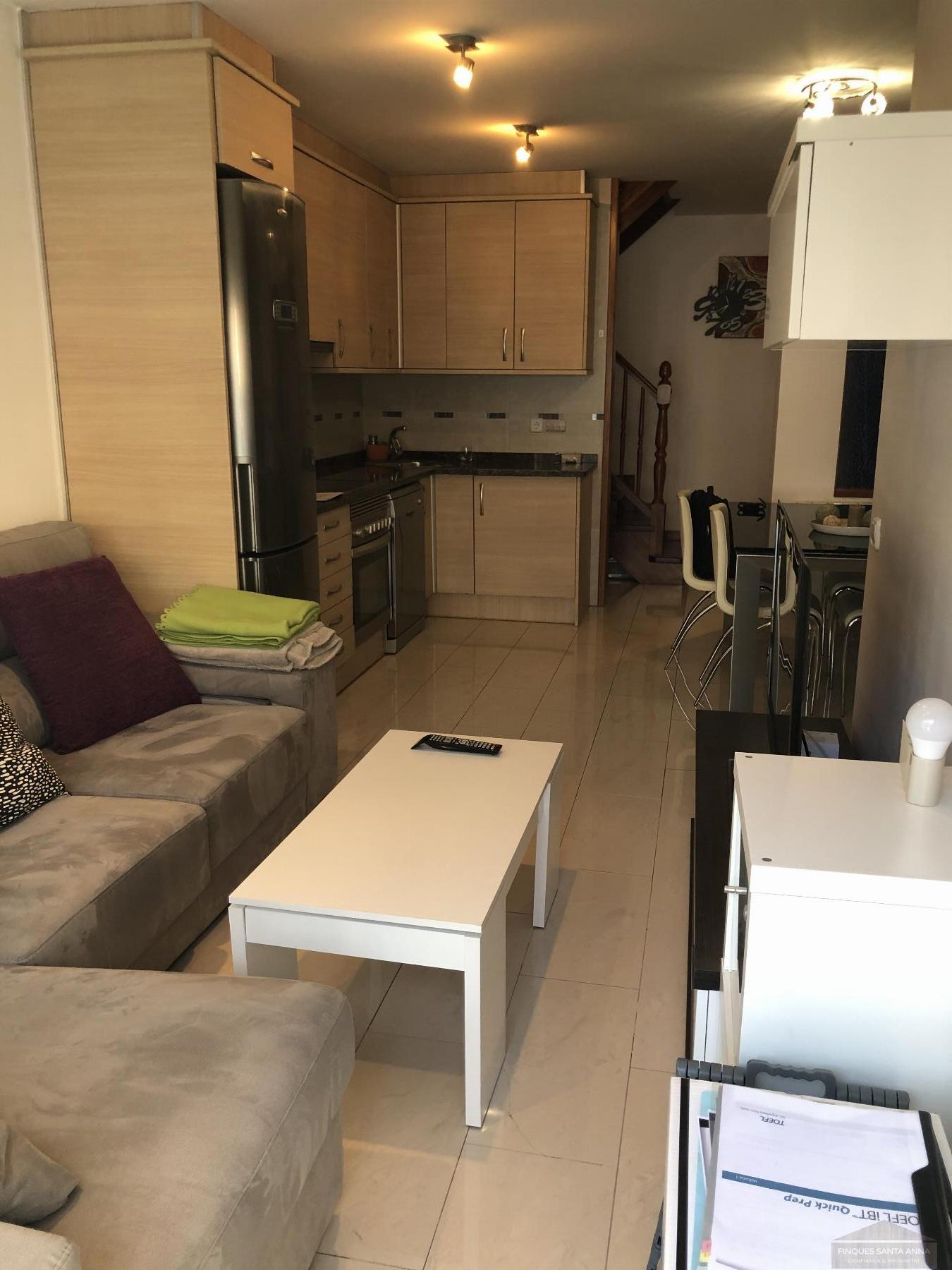 For sale of duplex in Mataró