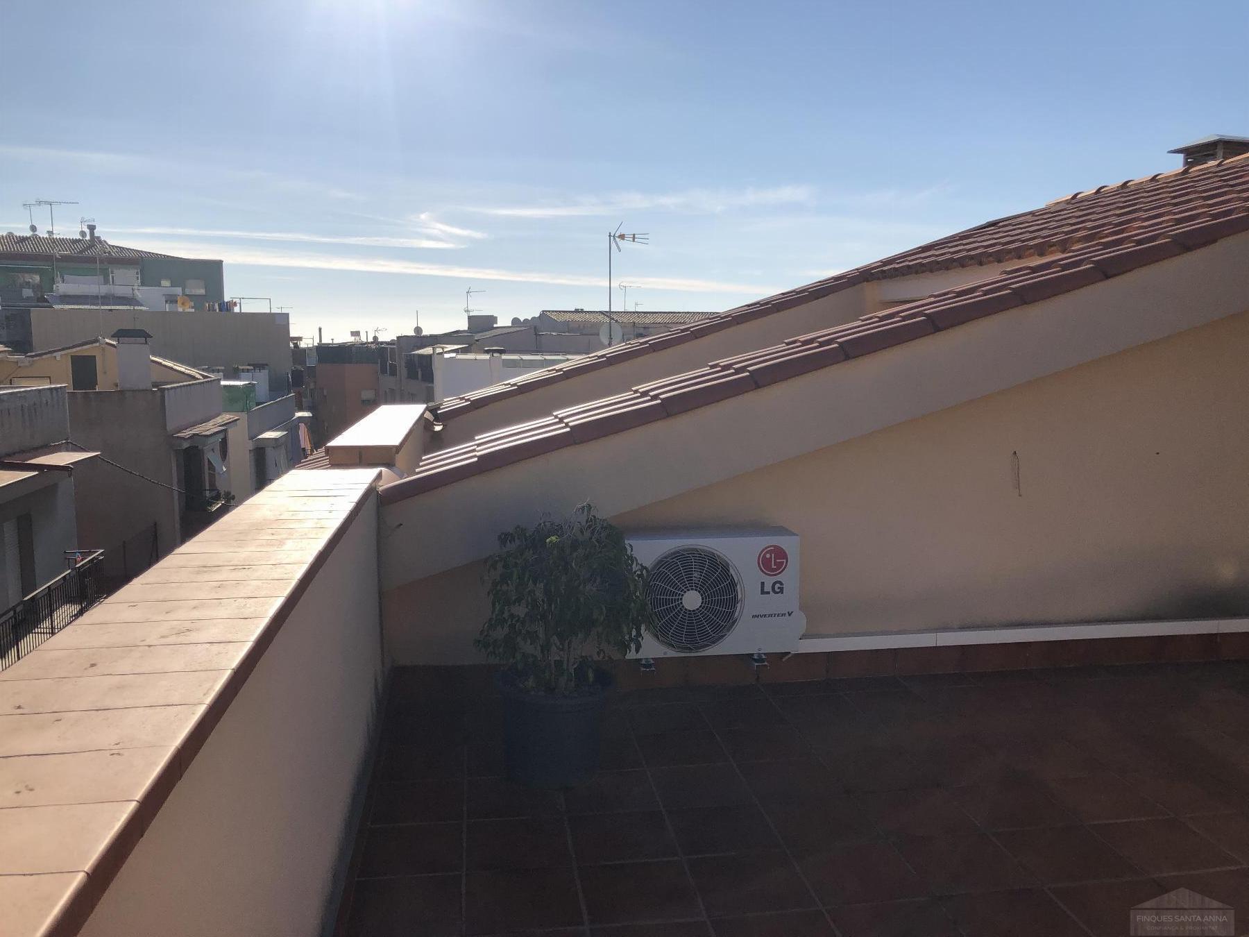 For sale of duplex in Mataró