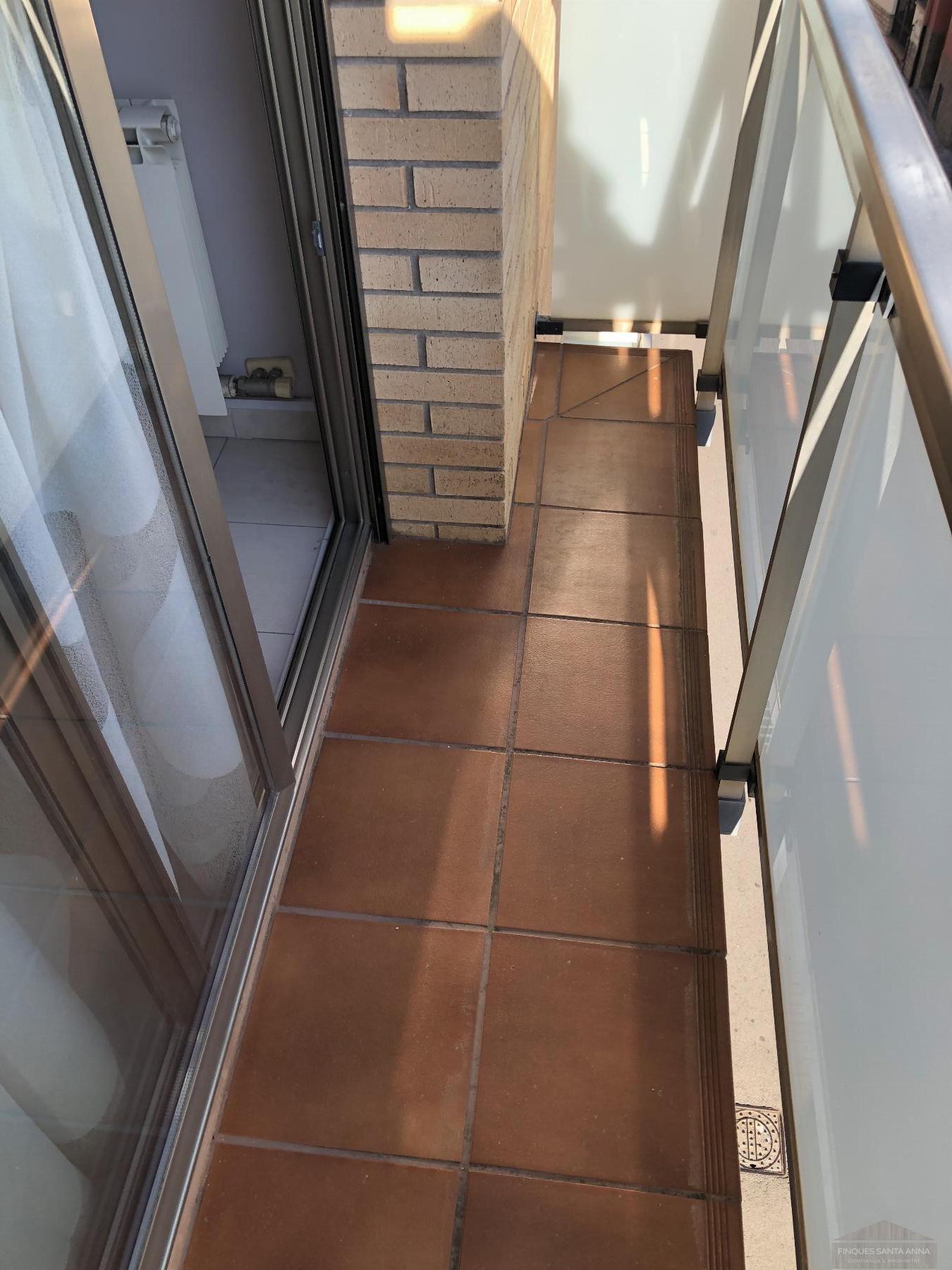 For sale of duplex in Mataró