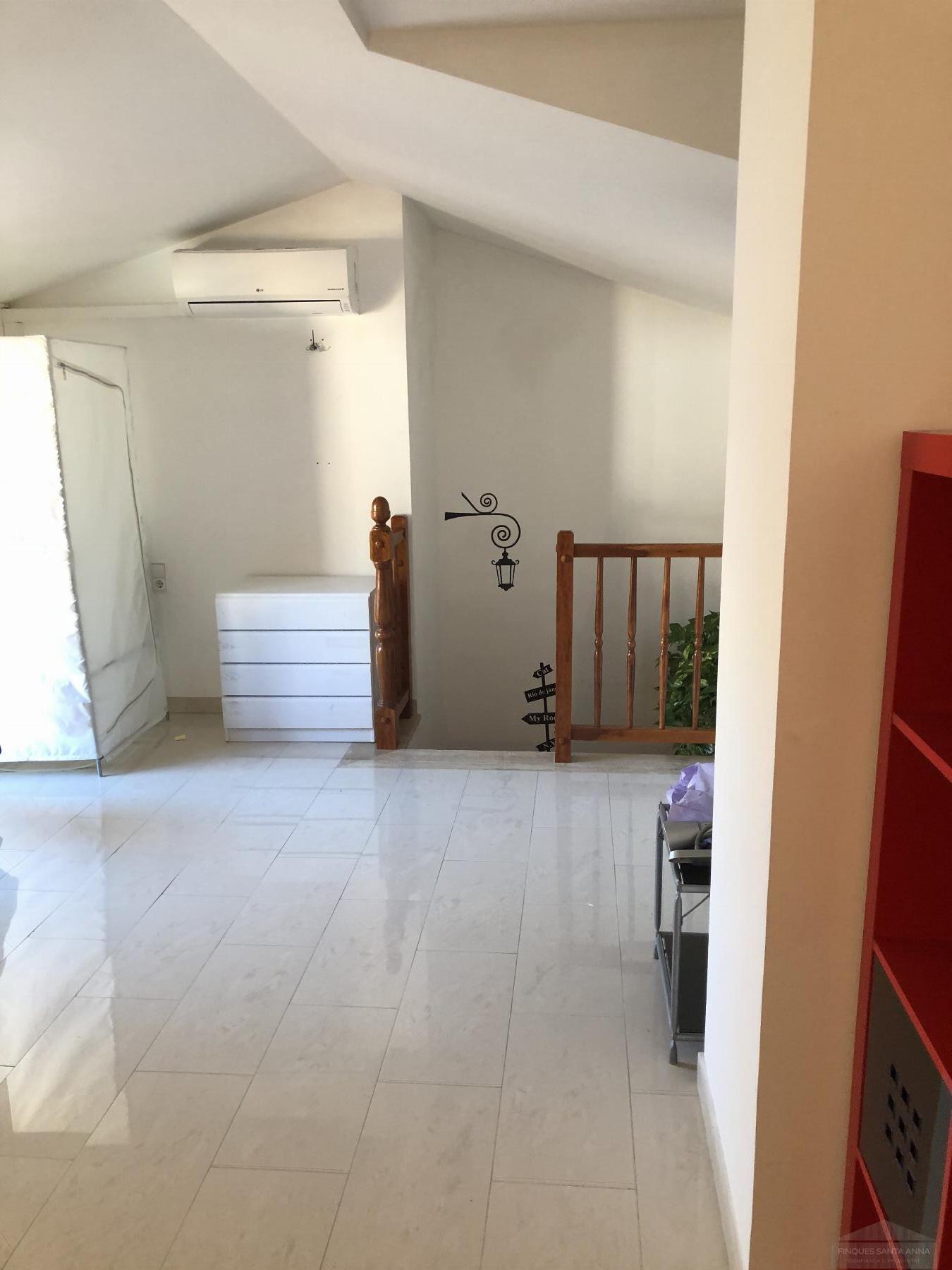 For sale of duplex in Mataró