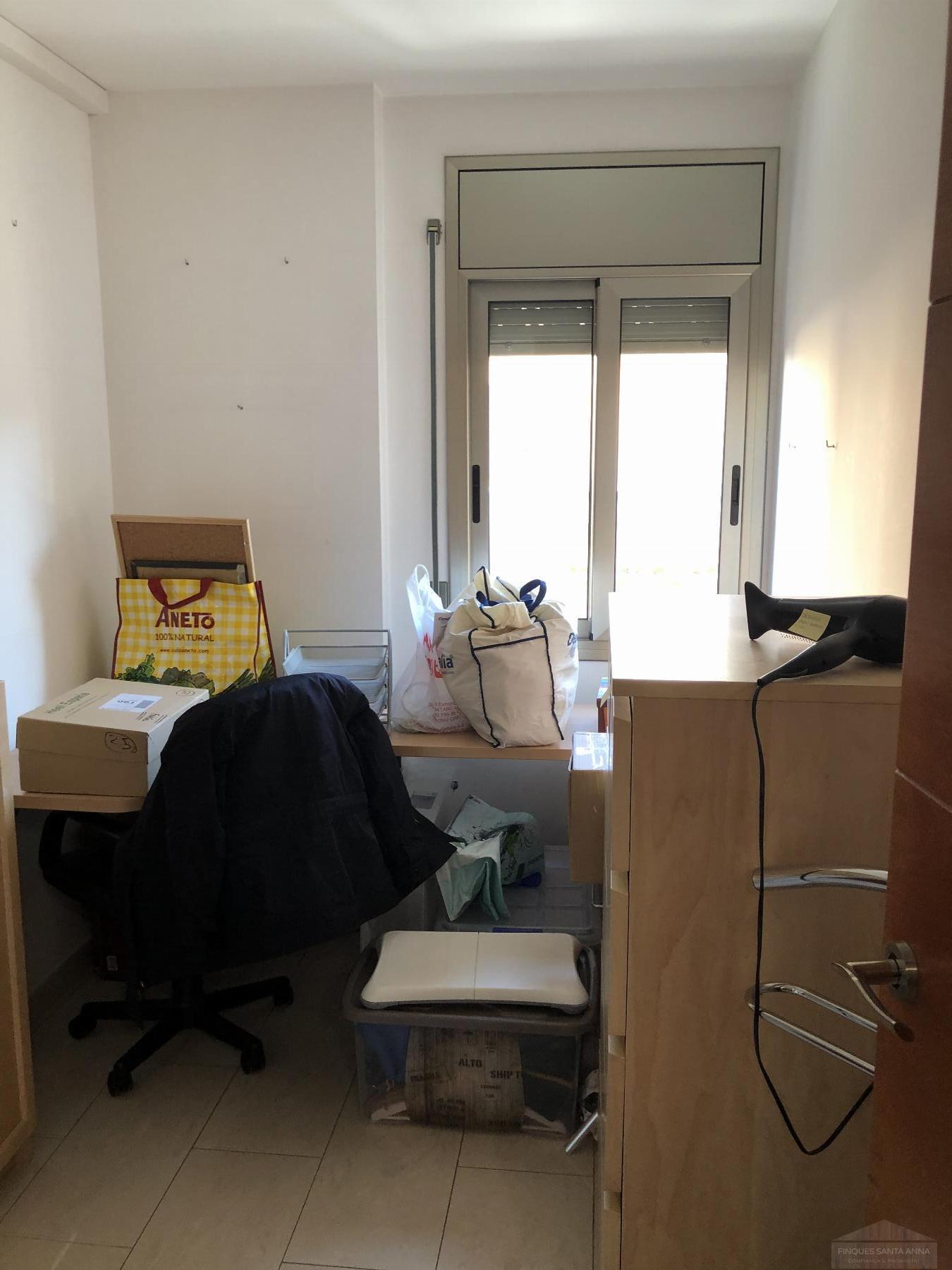 For sale of duplex in Mataró