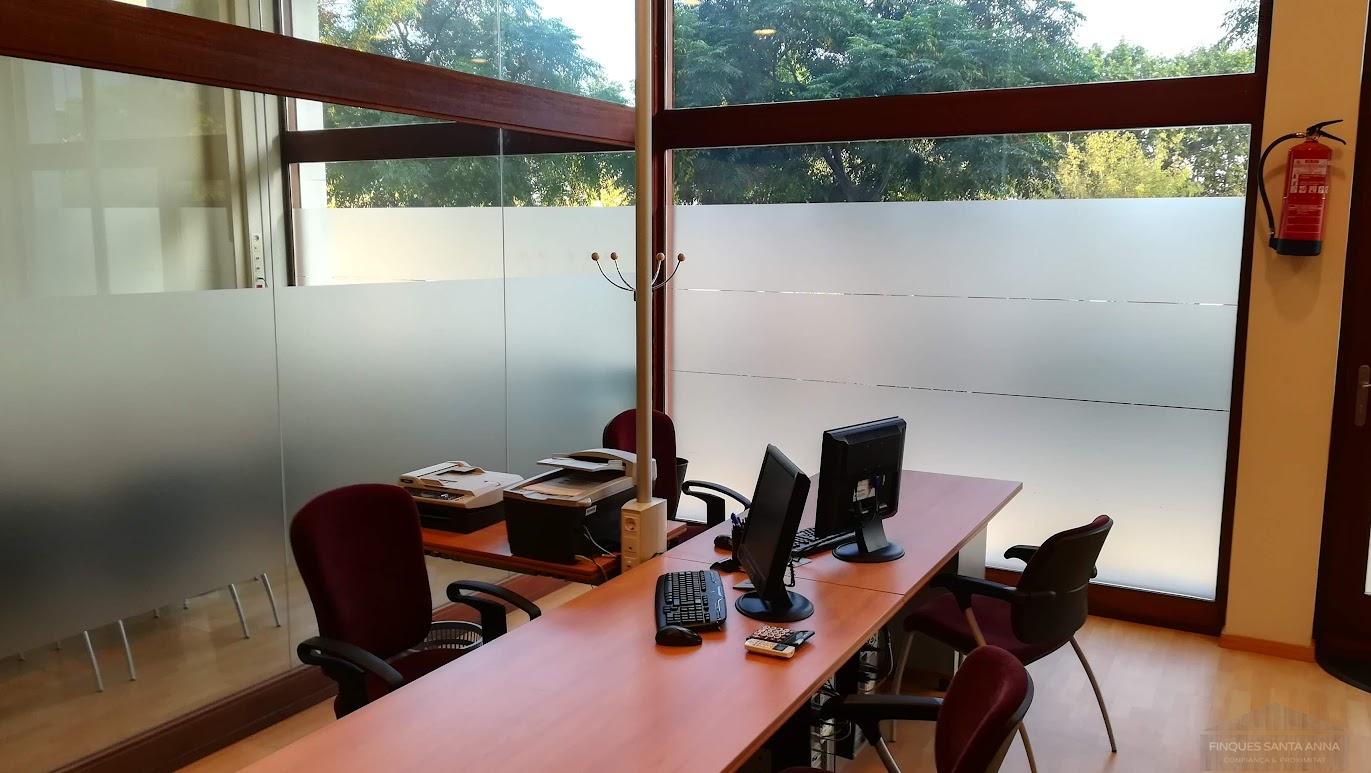 For rent of commercial in Mataró