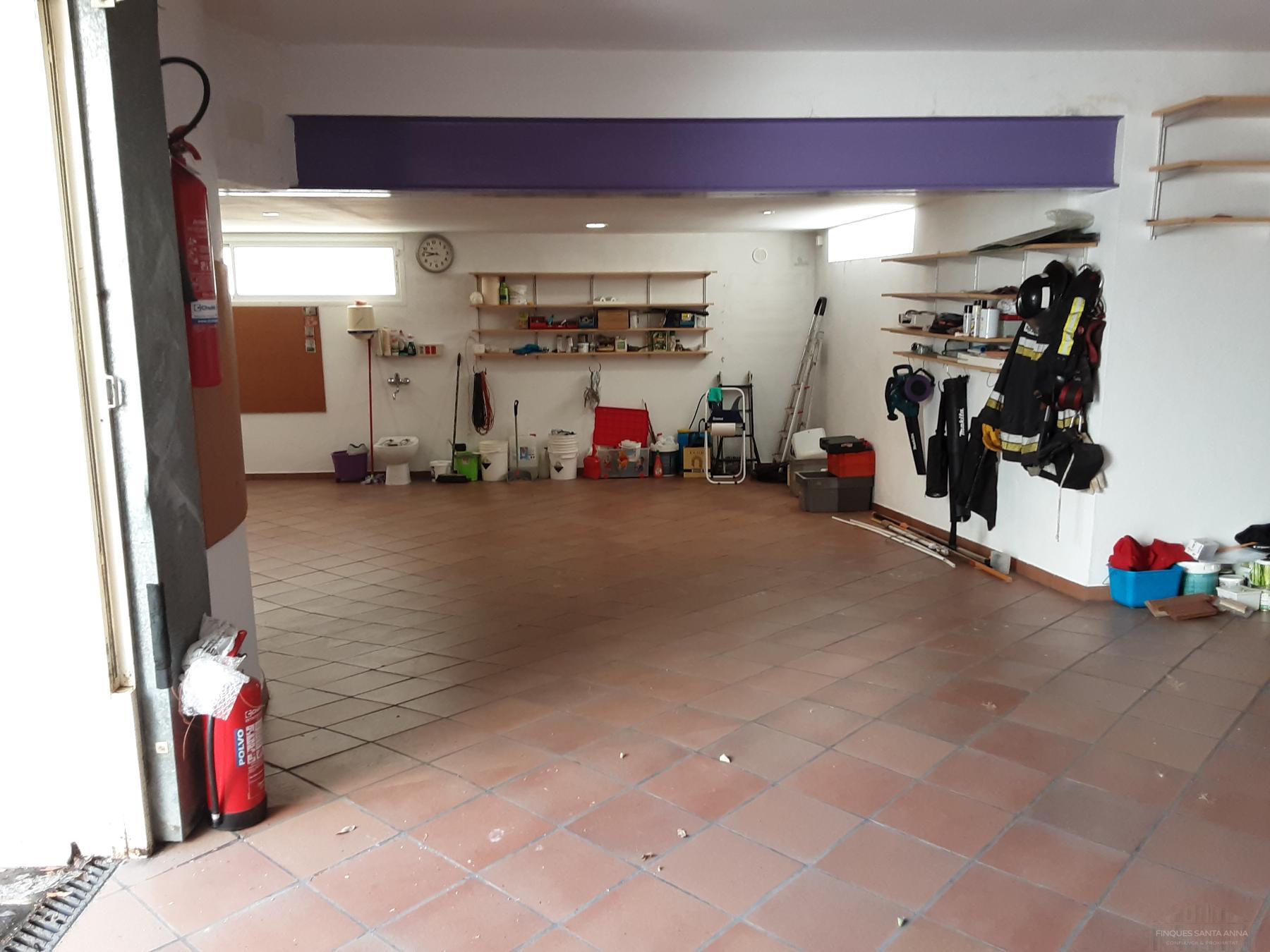 For sale of house in Premia de Dalt
