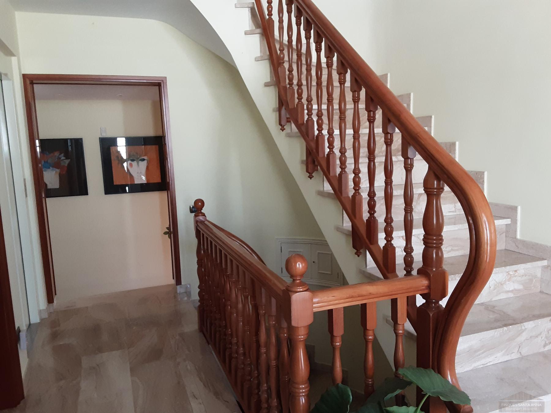 For sale of house in Premia de Dalt