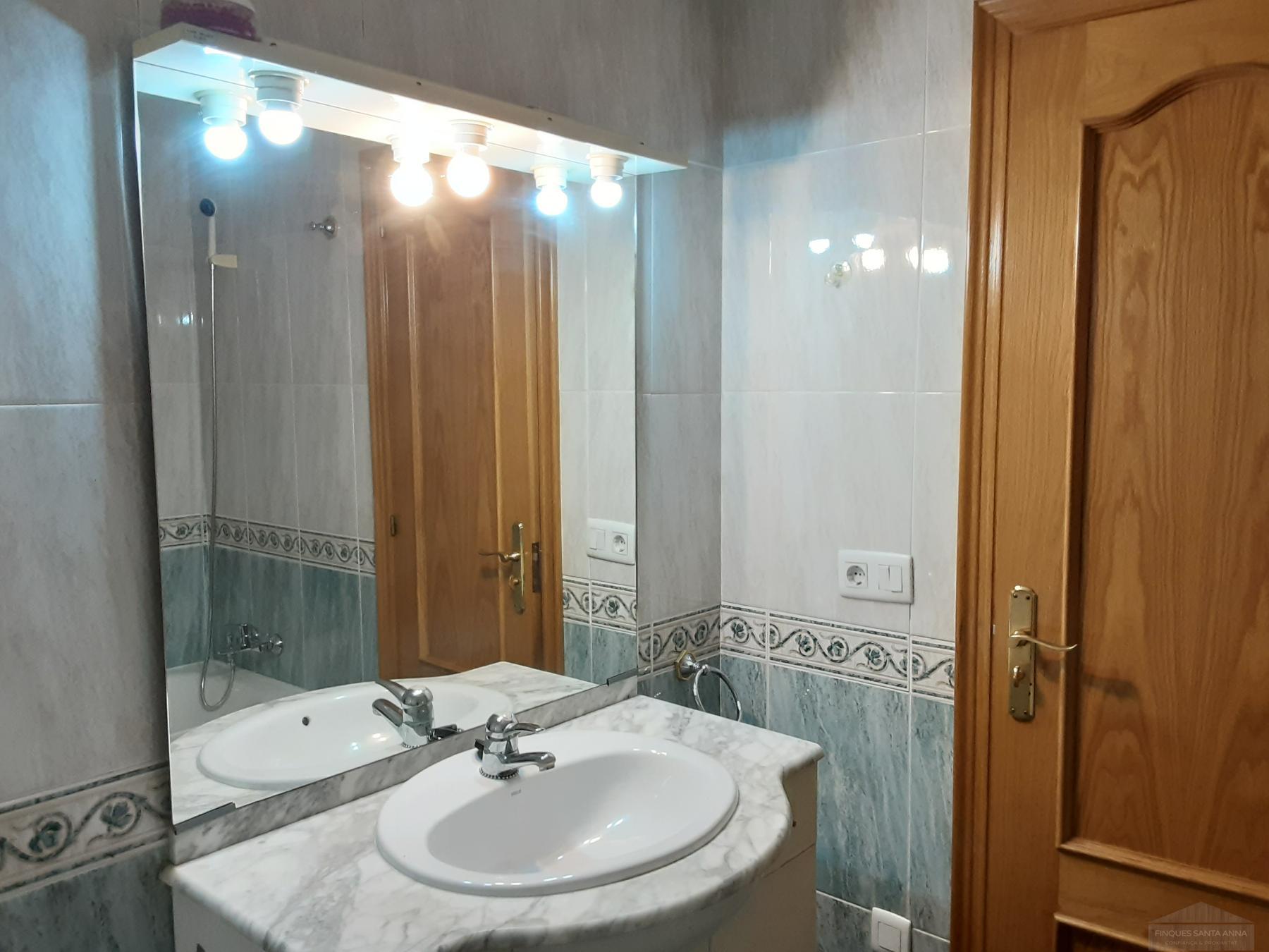 For sale of flat in Mataró