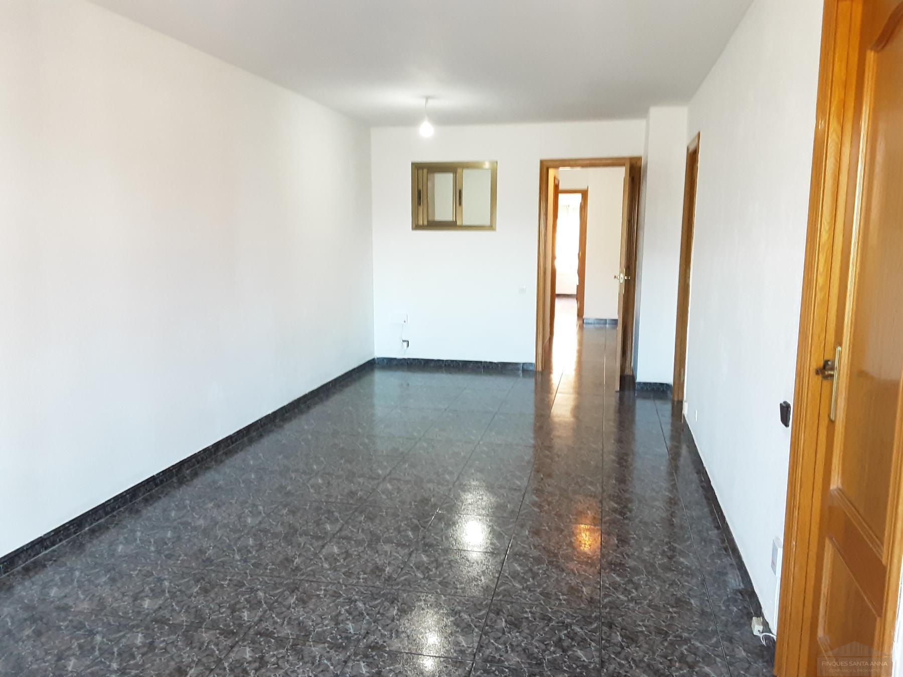 For sale of flat in Mataró
