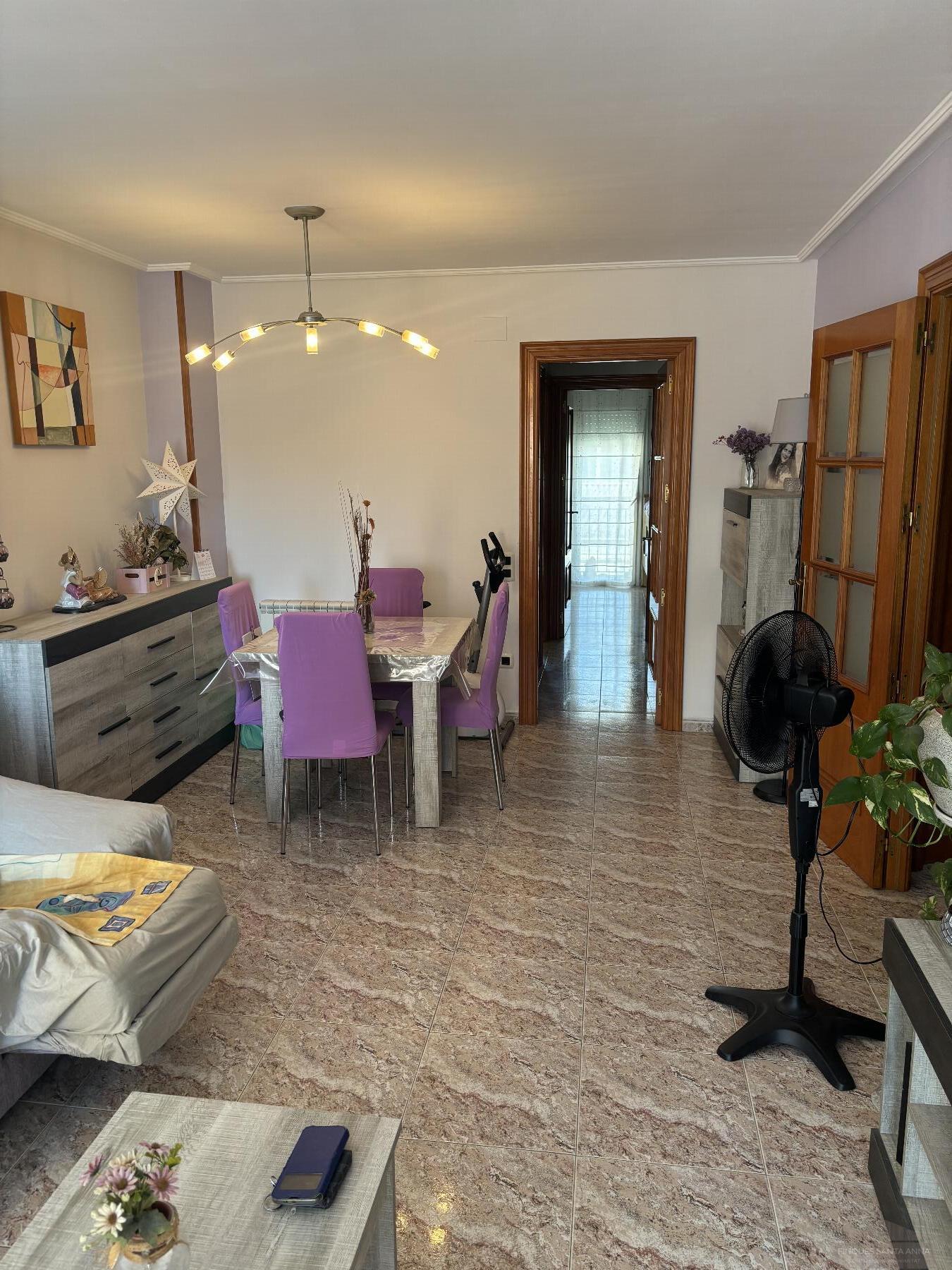 For sale of flat in Pineda de Mar