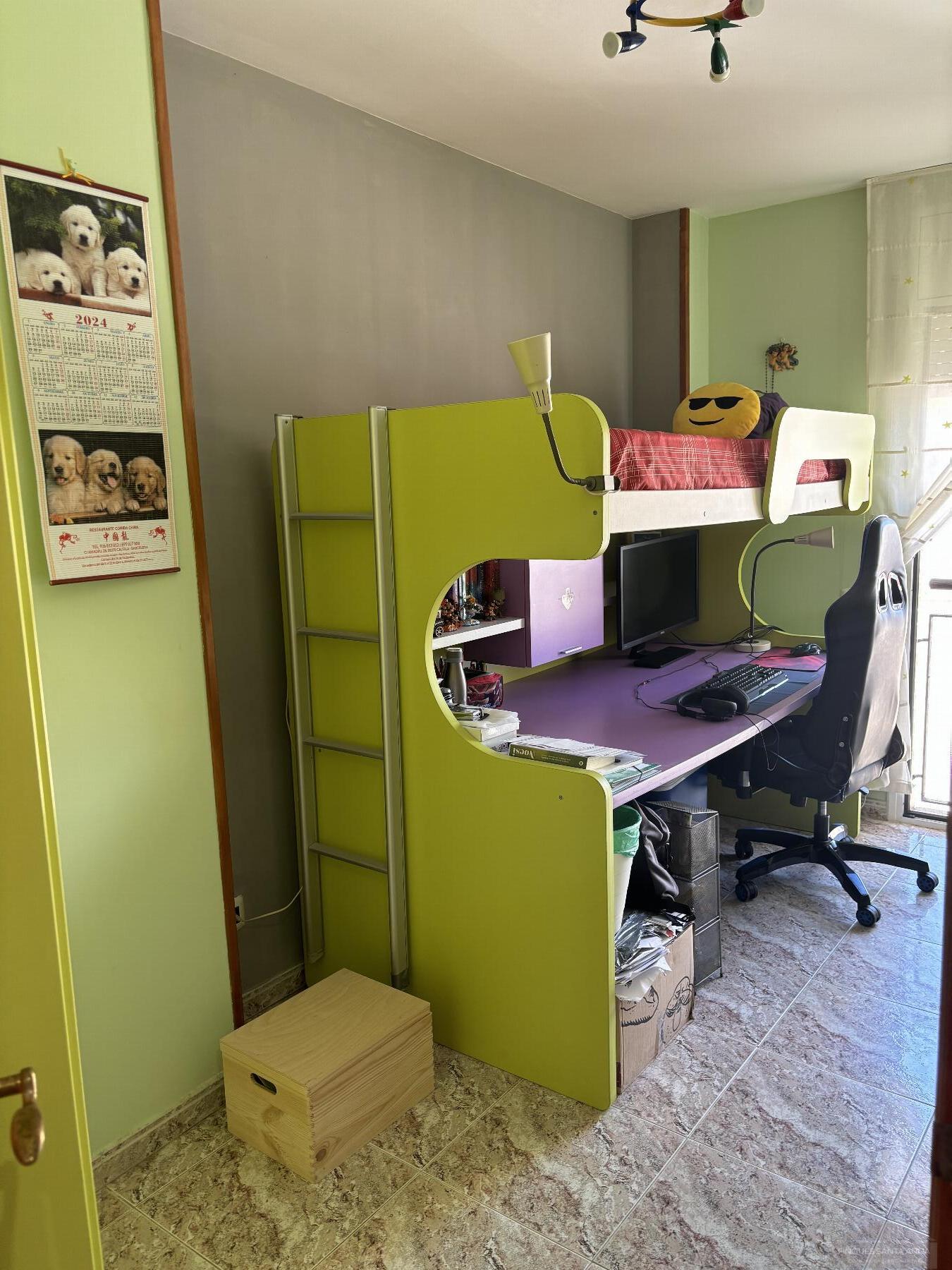 For sale of flat in Pineda de Mar