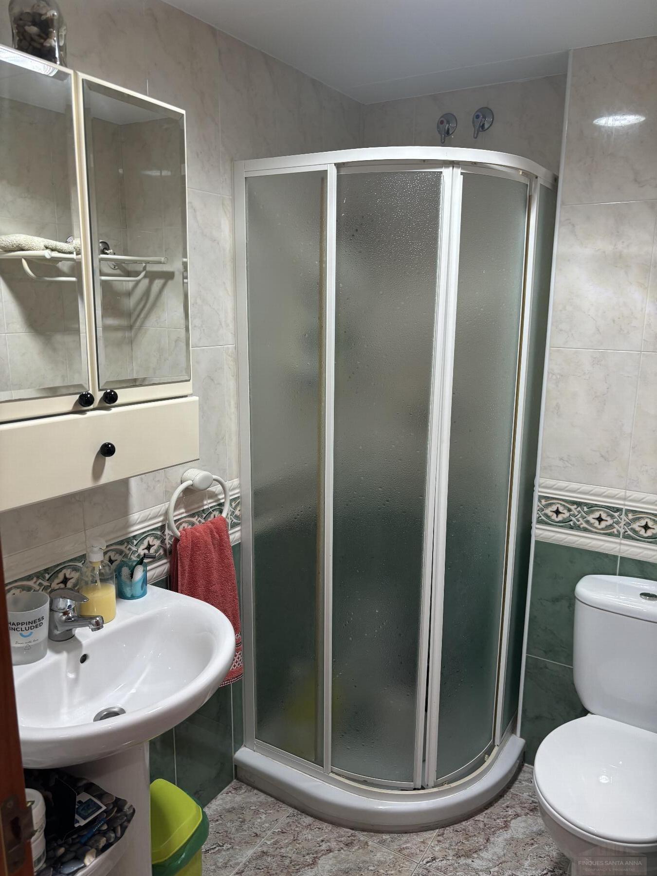 For sale of flat in Pineda de Mar
