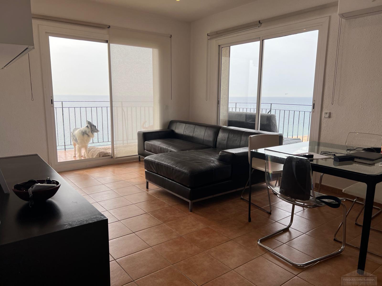 For rent of penthouse in Mataró