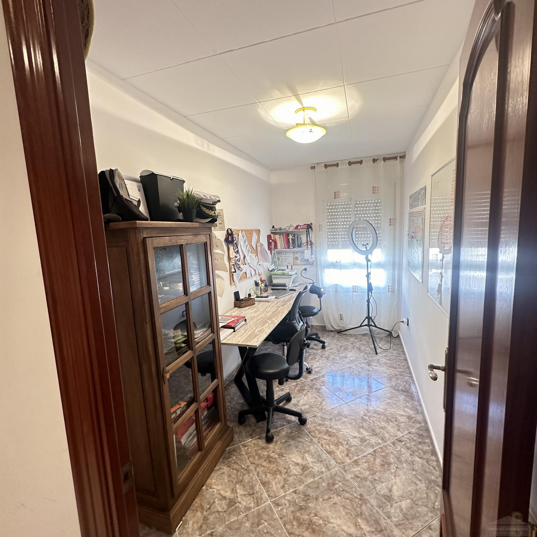 For sale of flat in Mataró