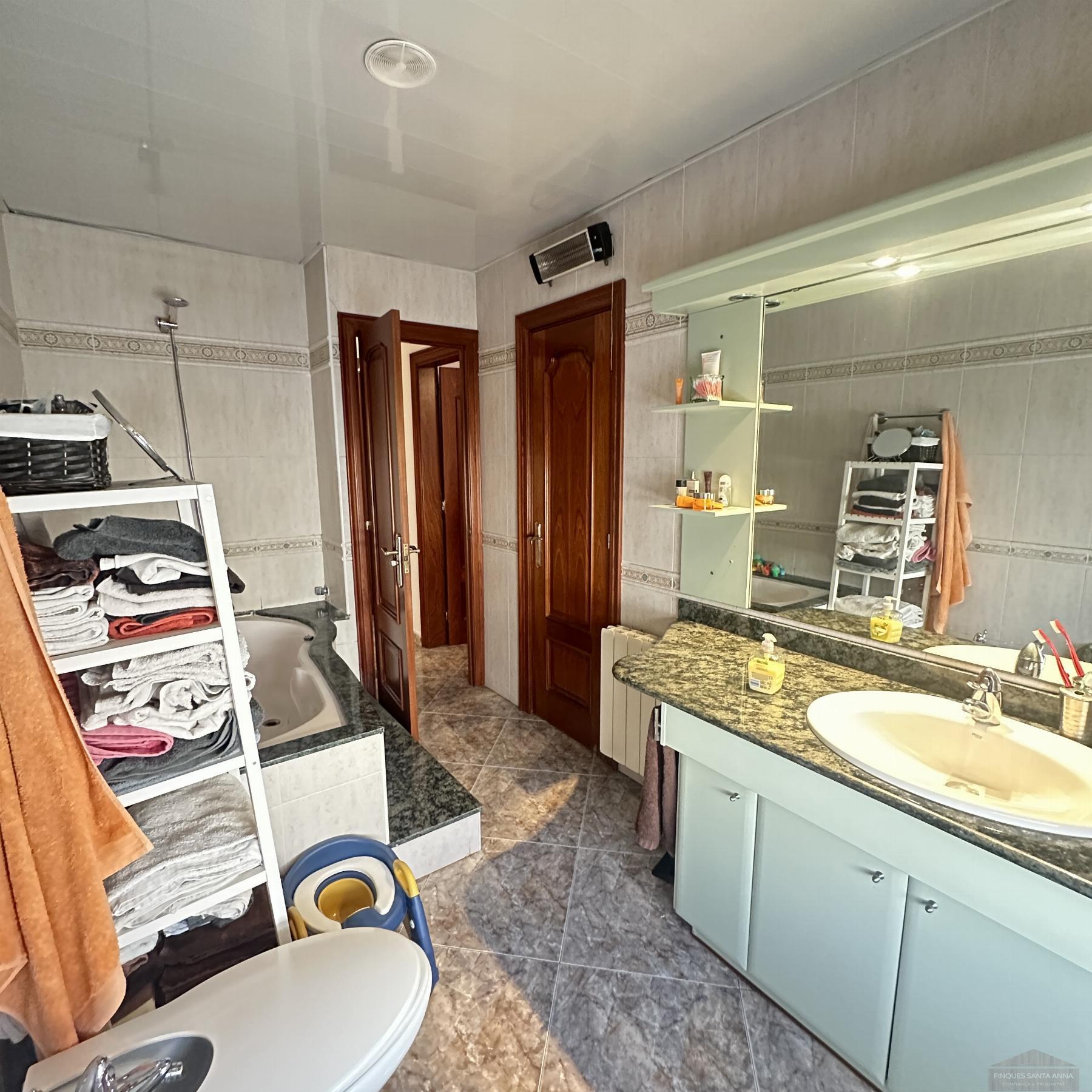 For sale of flat in Mataró