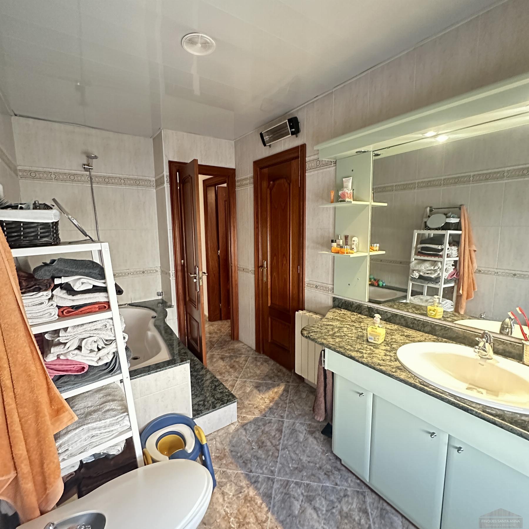 For sale of flat in Mataró