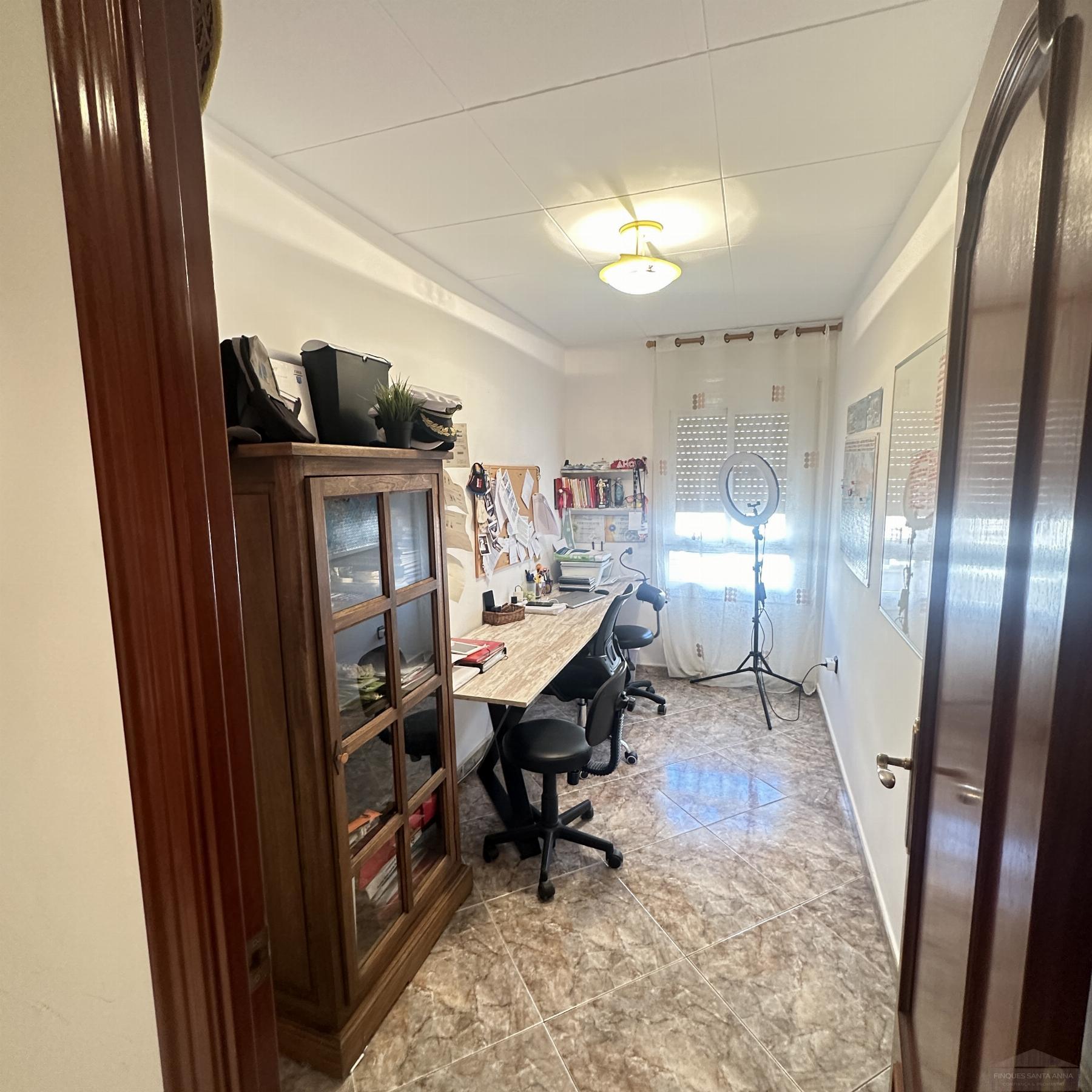 For sale of flat in Mataró