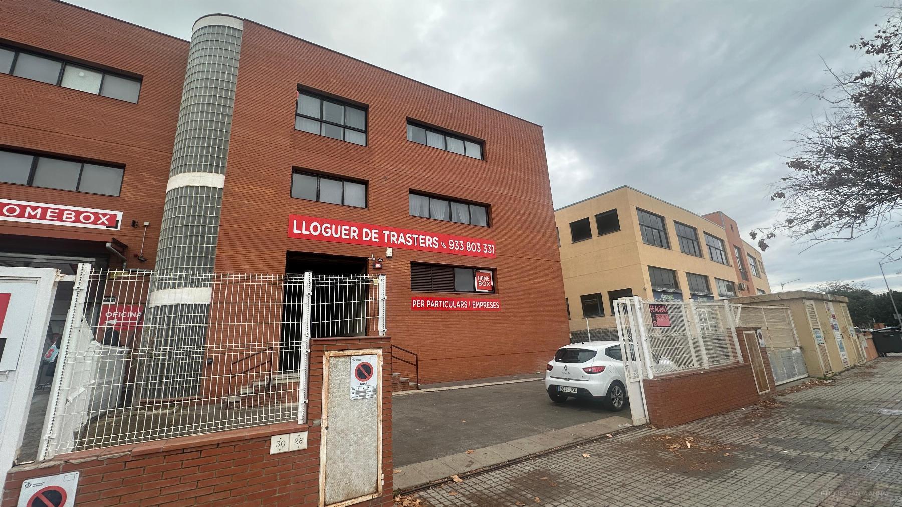 Venda de nau industrial a Mataró