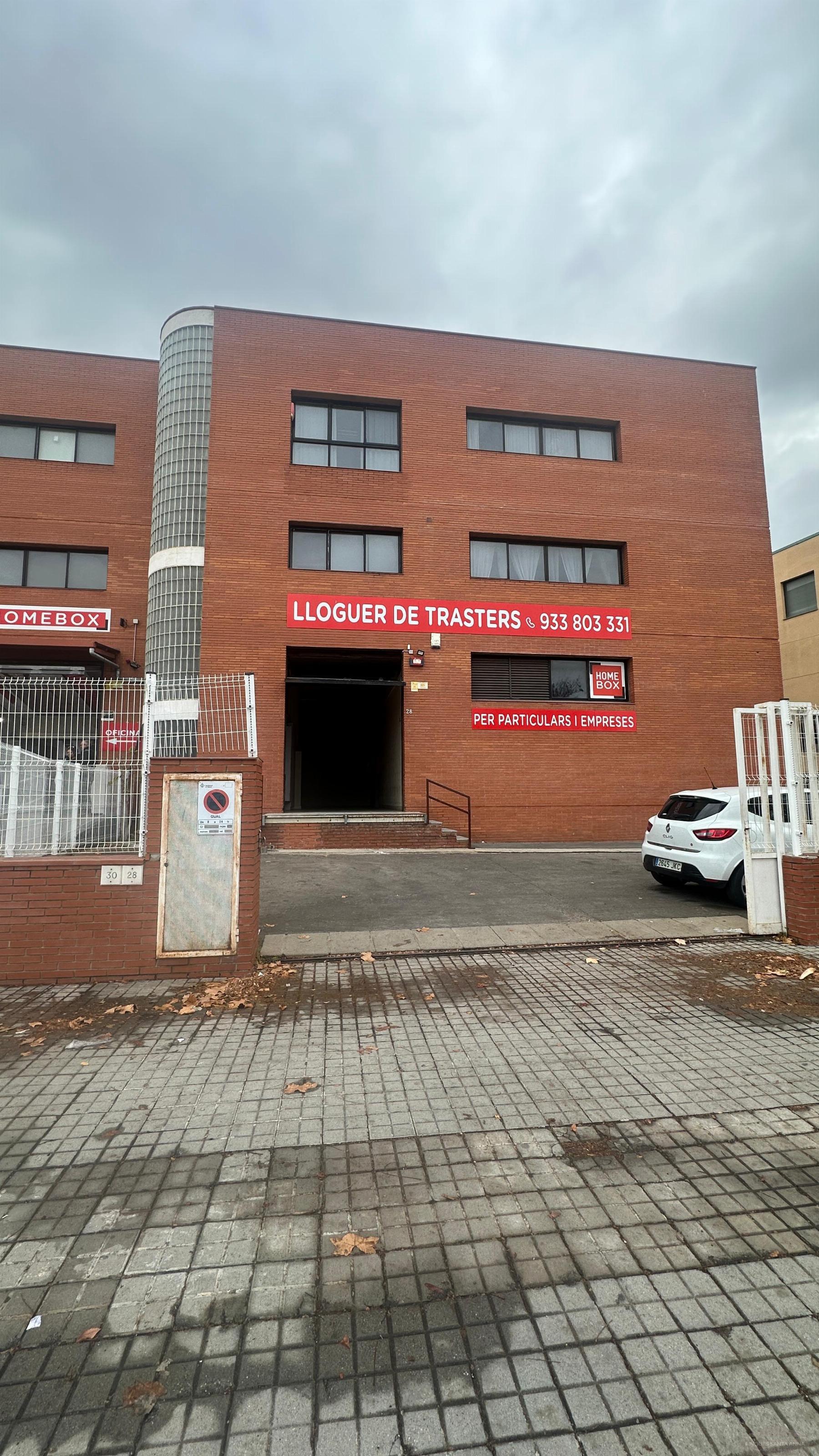 Venda de nau industrial a Mataró