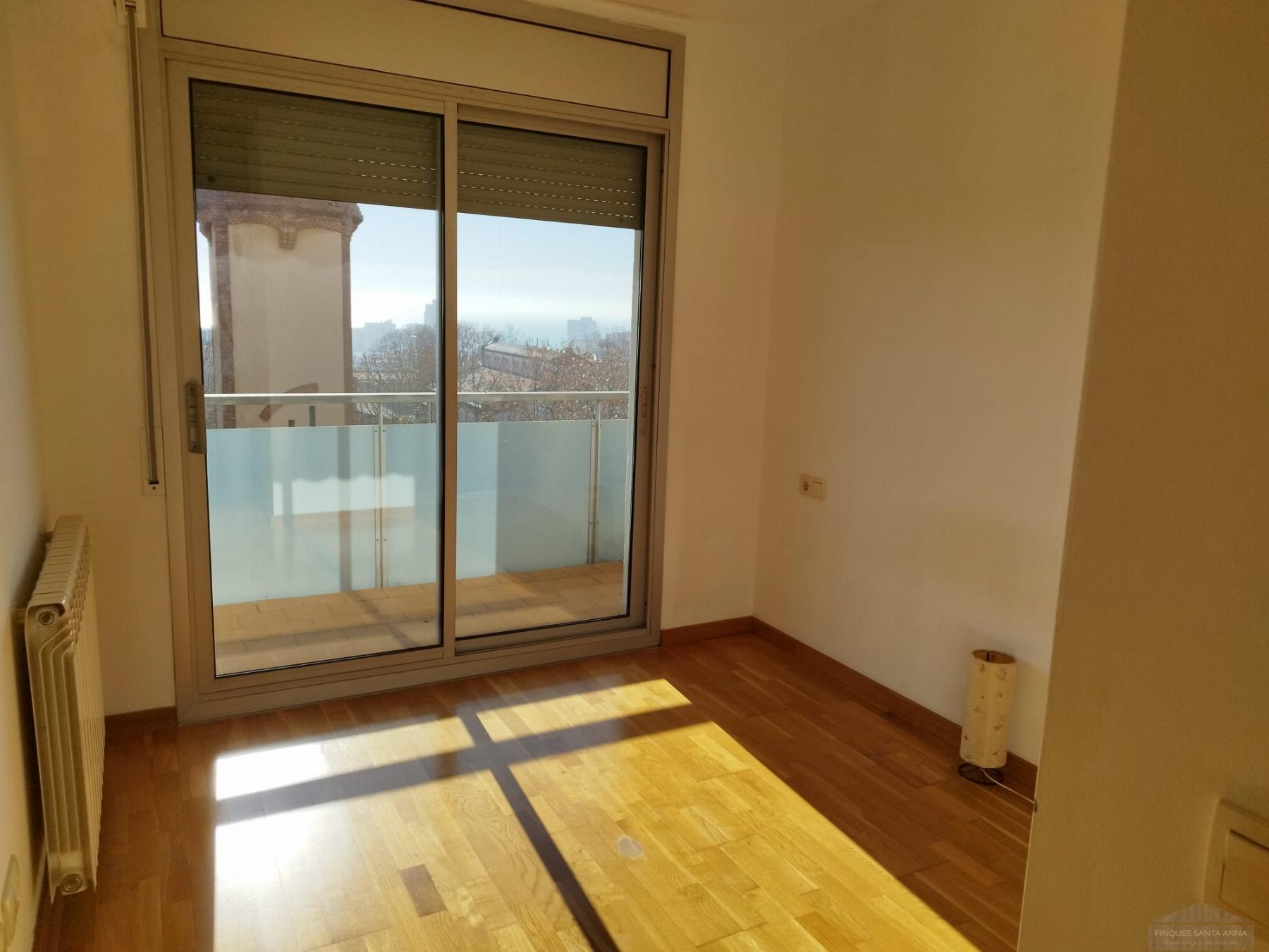 For sale of flat in Mataró