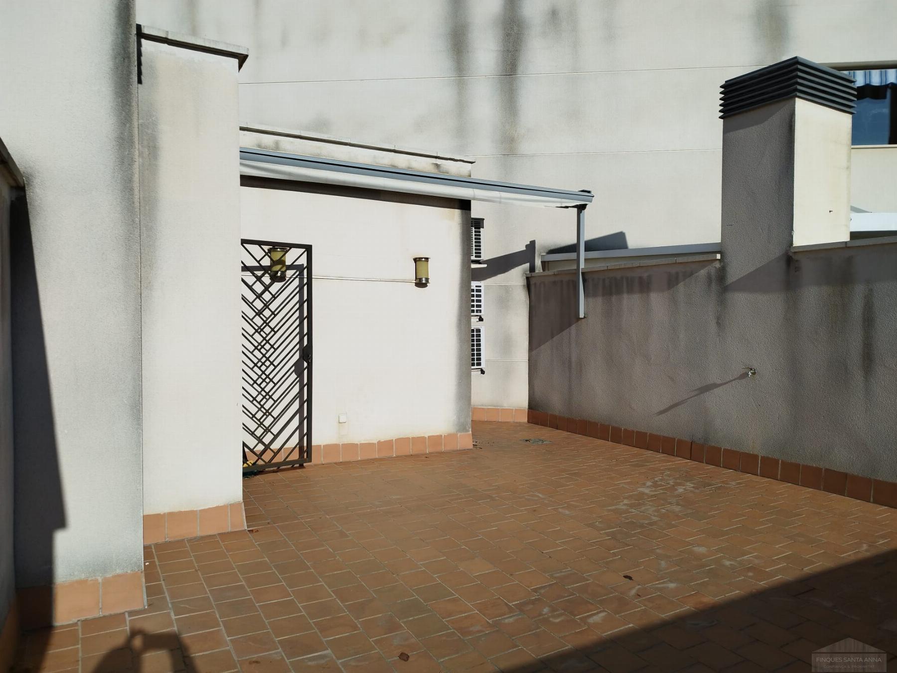 For sale of flat in Mataró