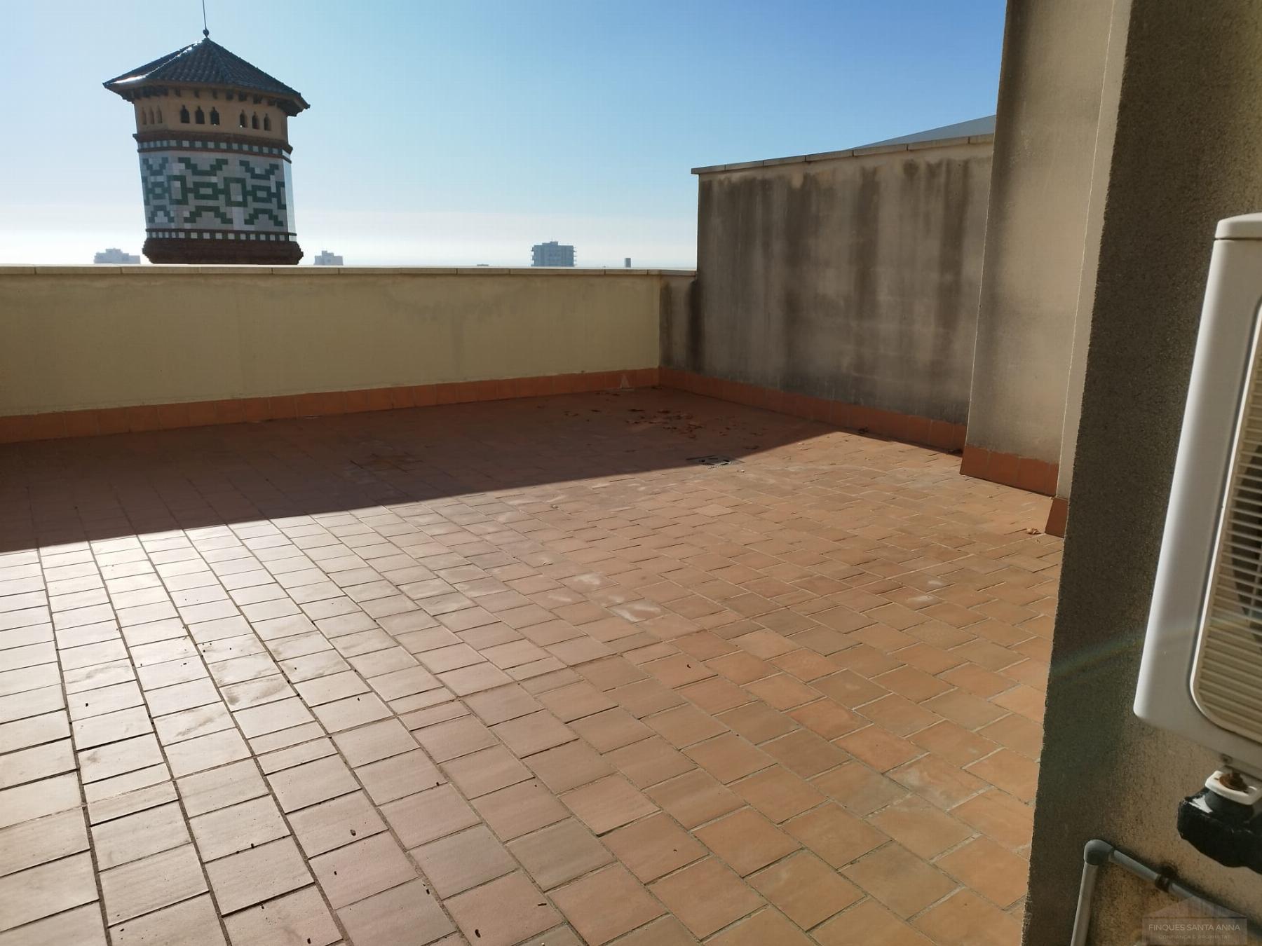 For sale of flat in Mataró