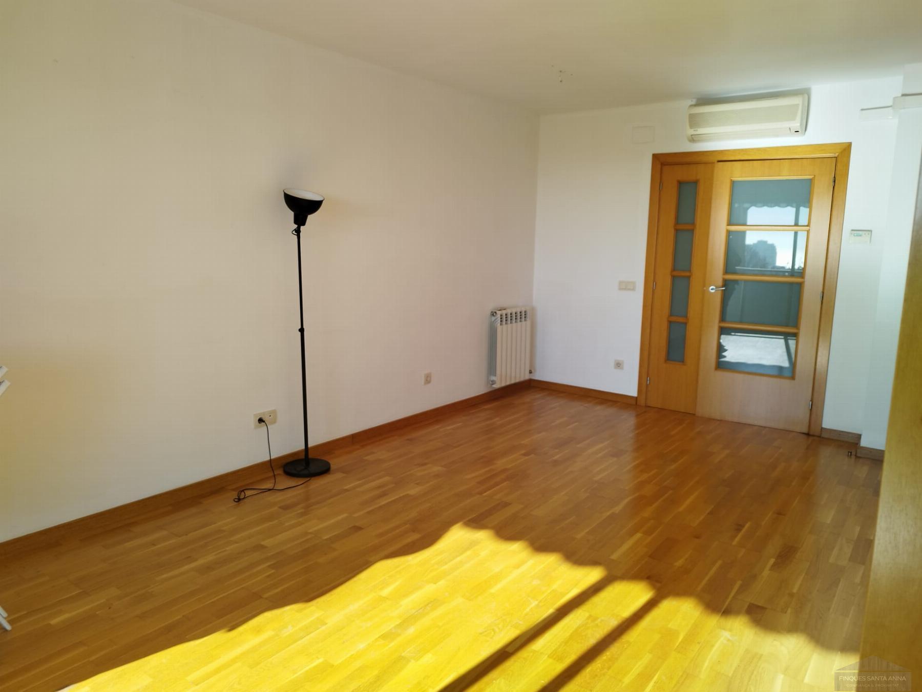 For sale of flat in Mataró
