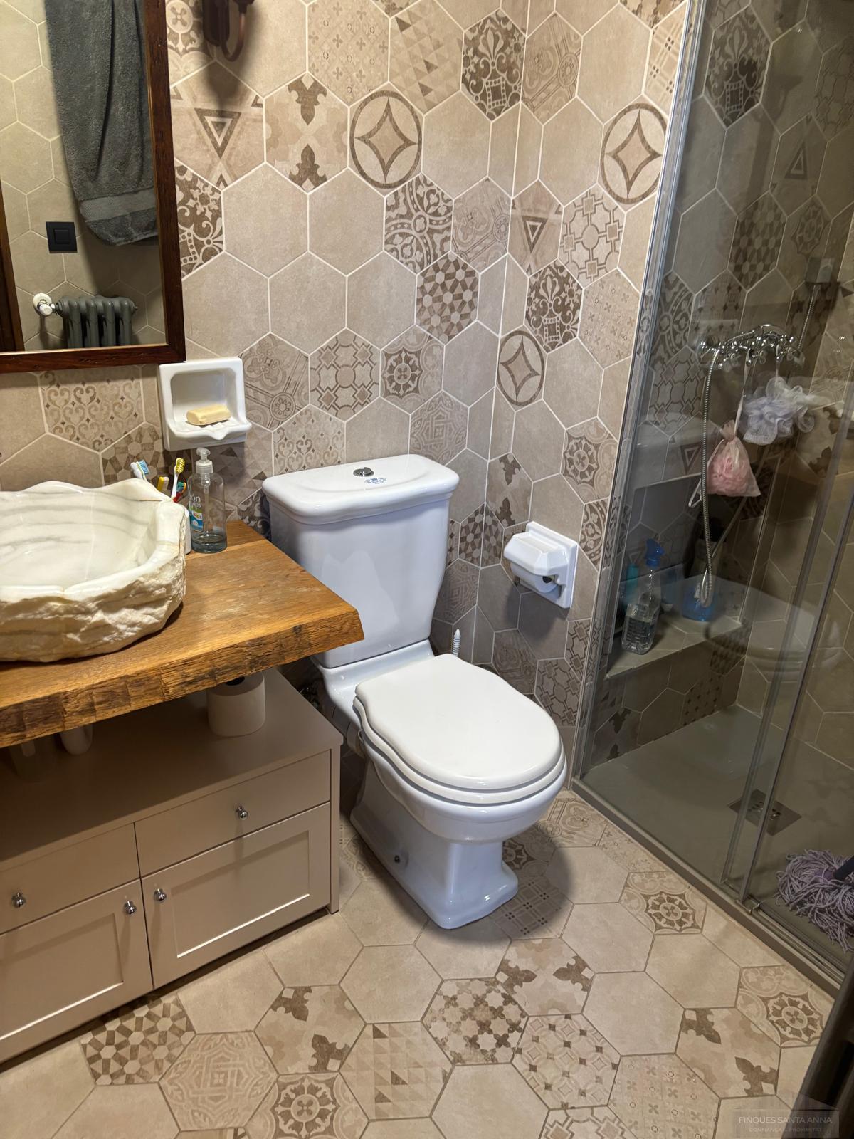 For sale of house in Argentona
