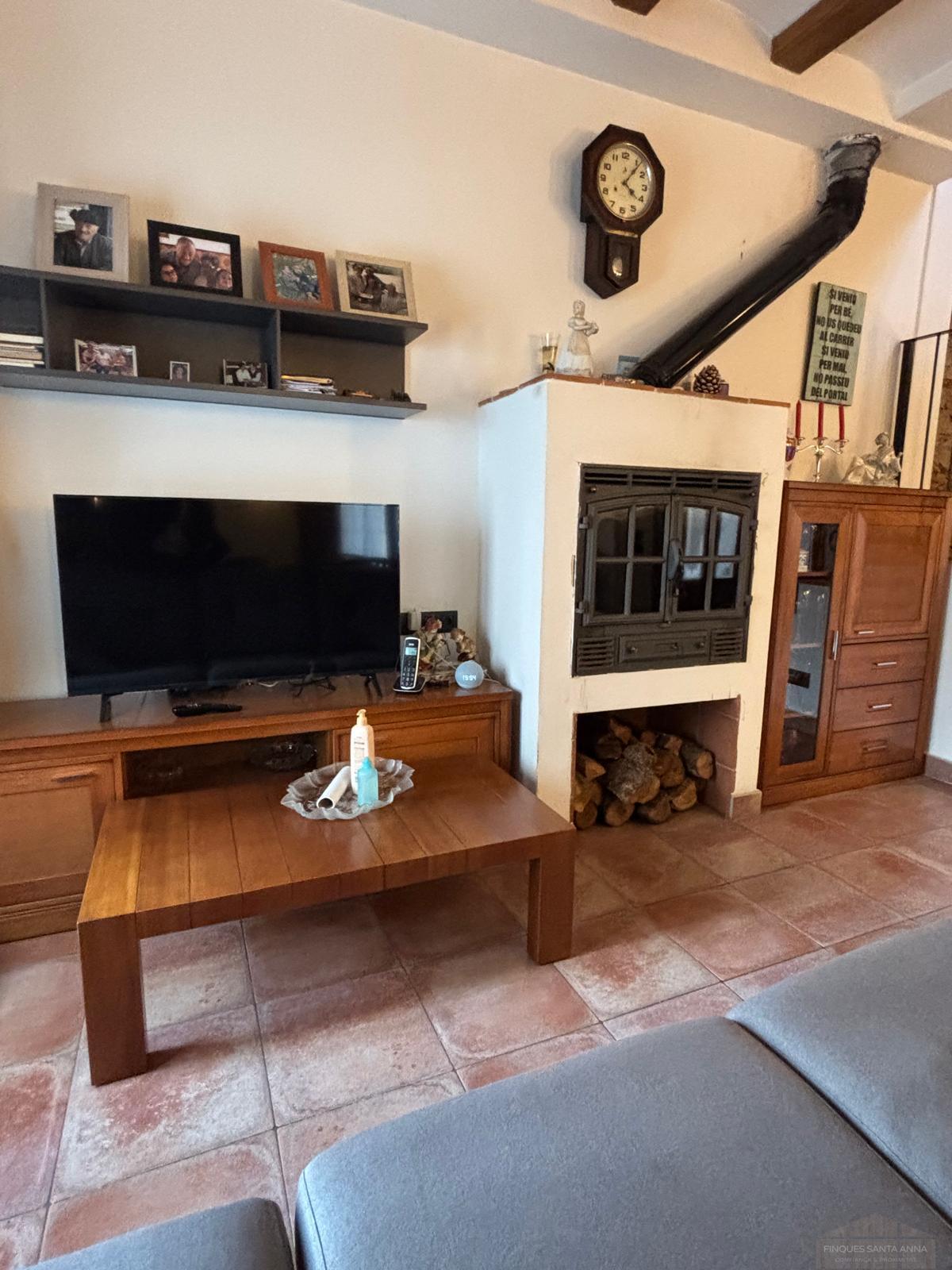 For sale of house in Argentona
