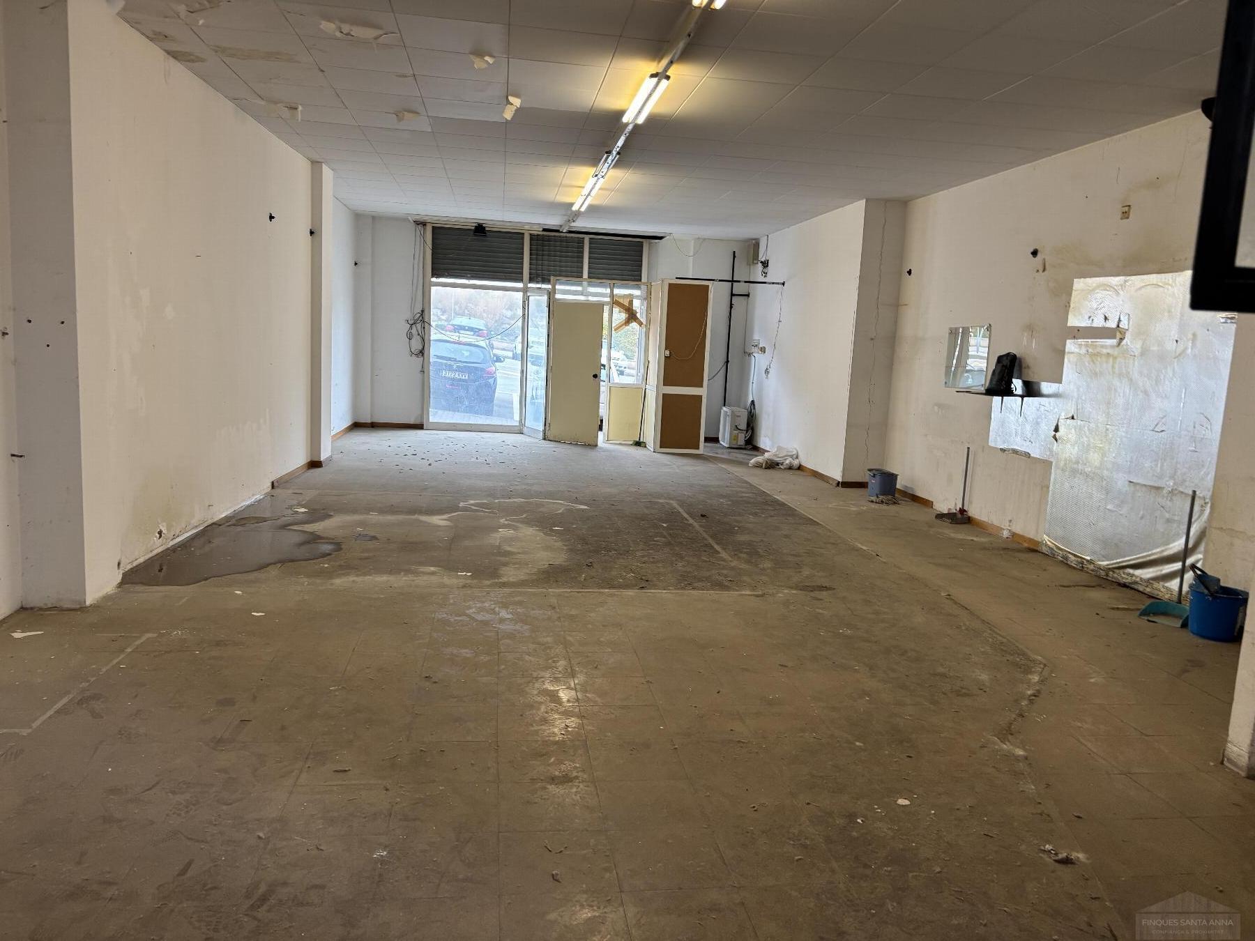 Venda de local comercial a Mataró