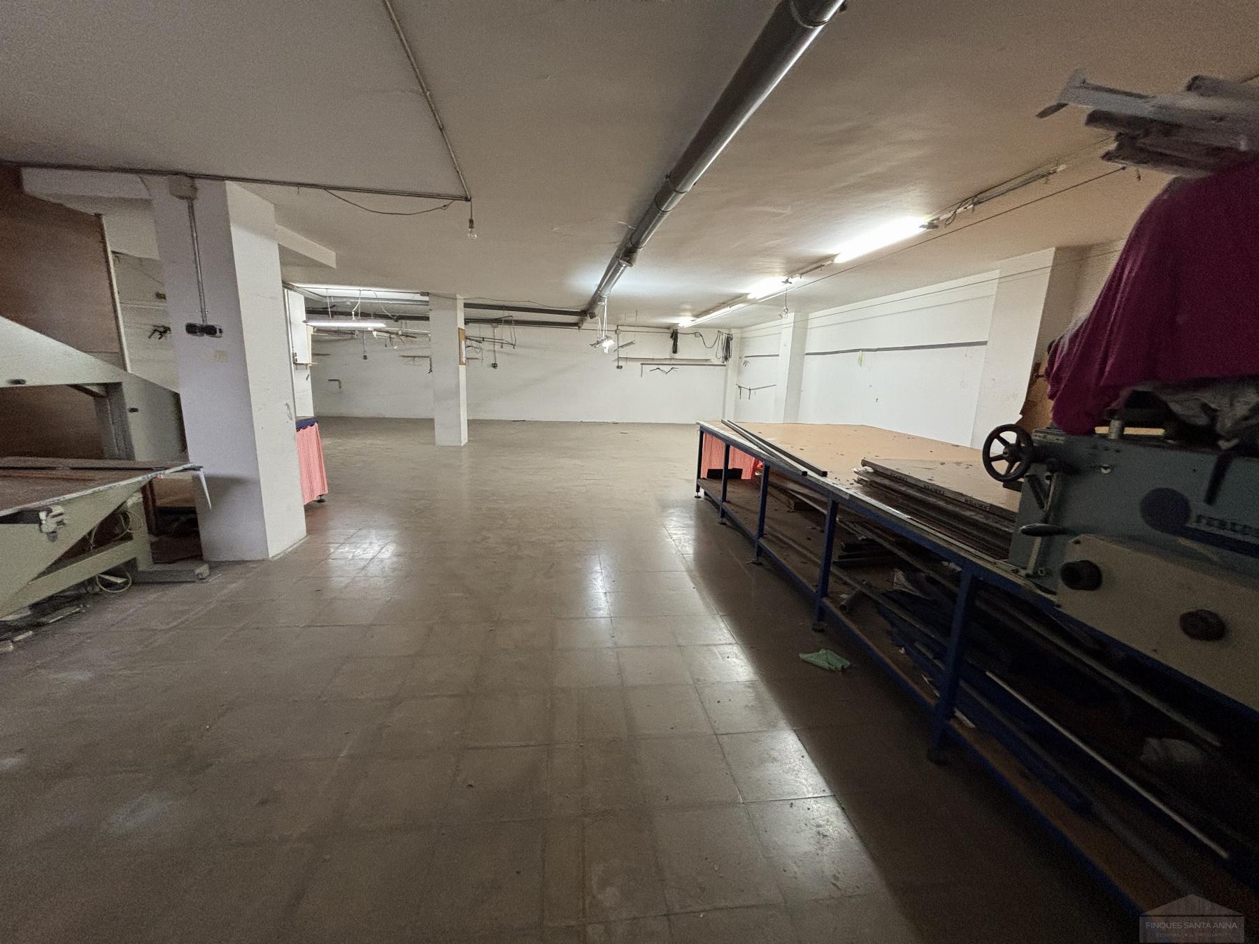 Venda de local comercial a Mataró