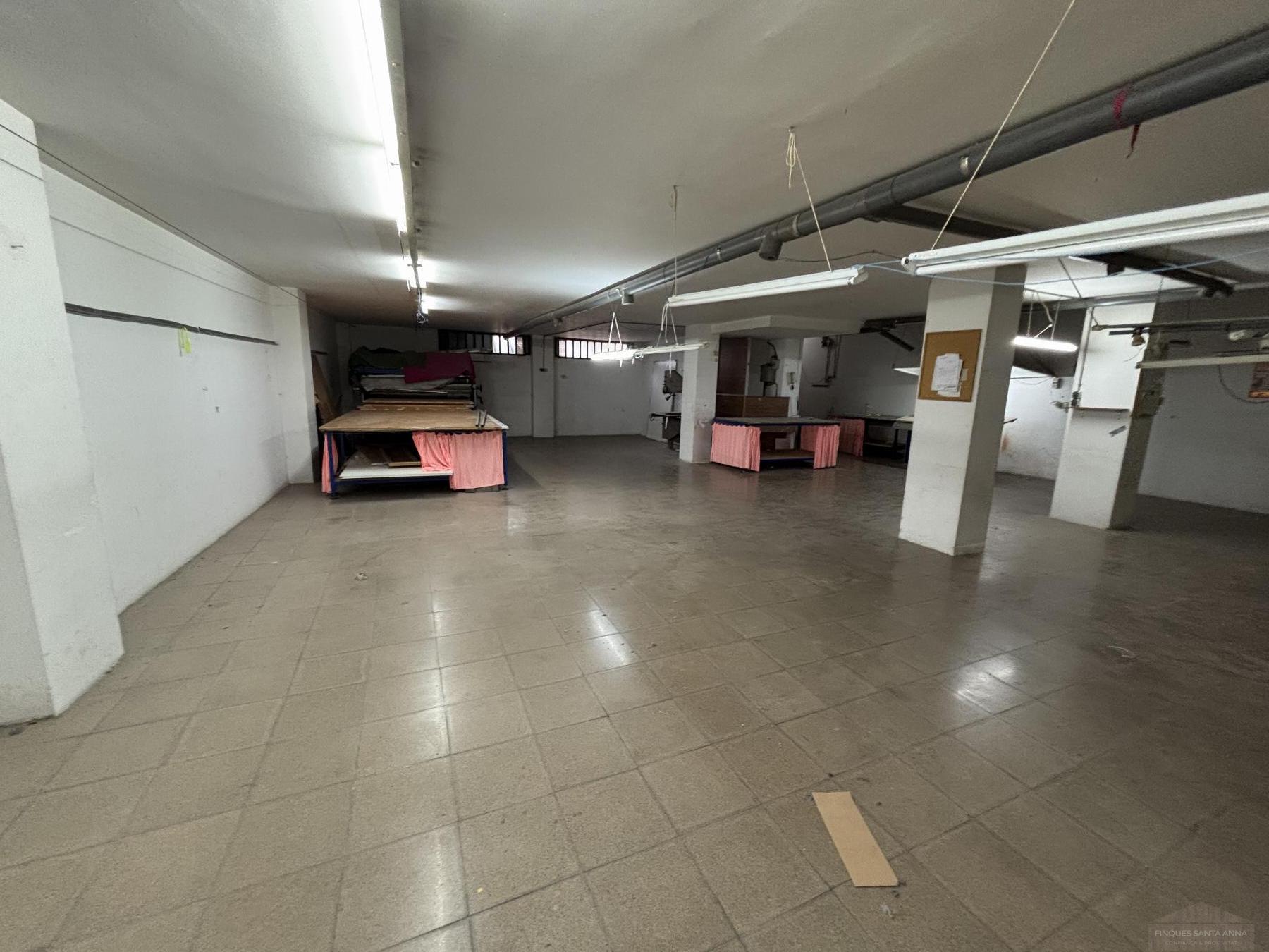 Venda de local comercial a Mataró