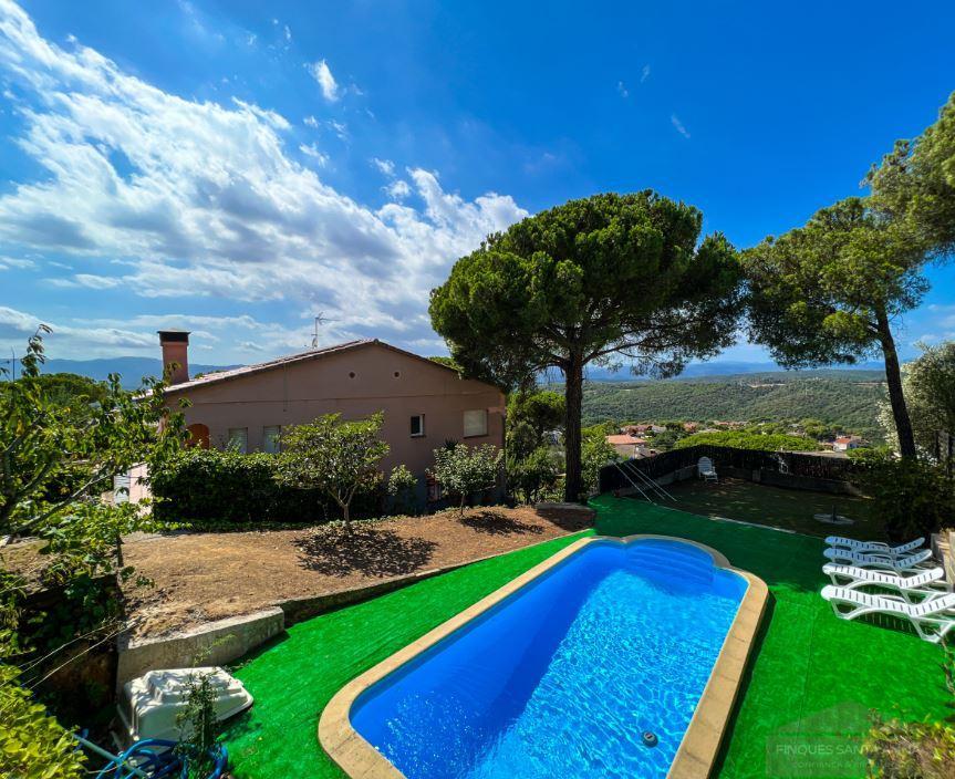 For sale of house in Tordera