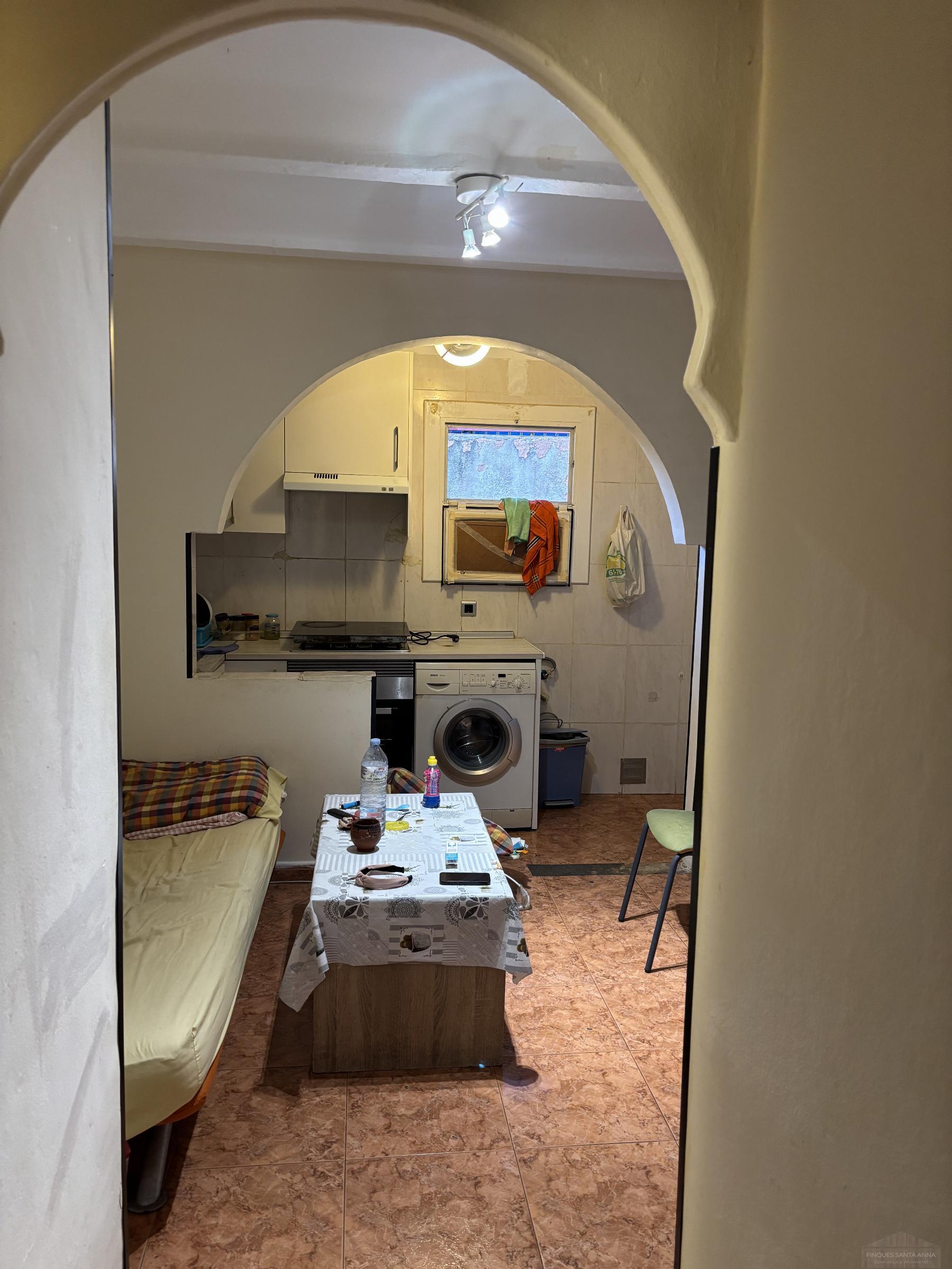 For sale of flat in Badalona