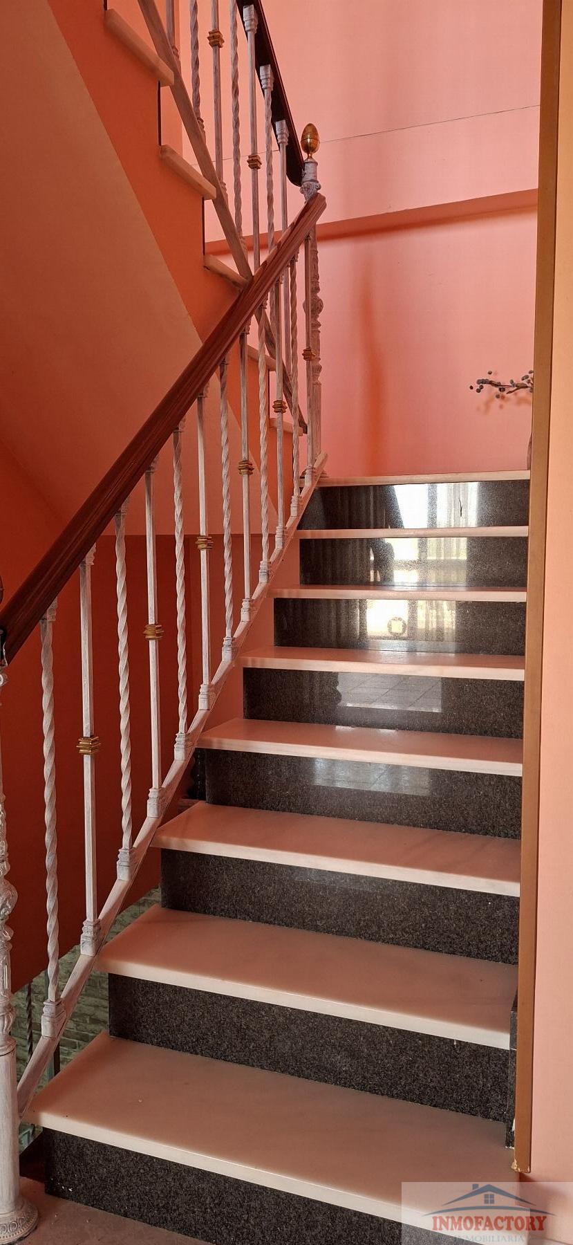Venta de chalet en Salteras