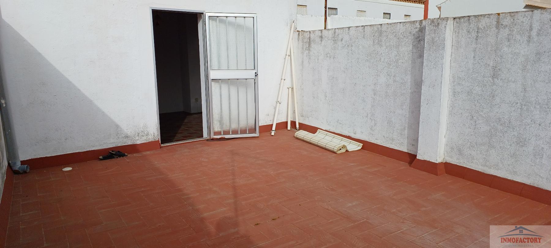 For sale of house in Olivares