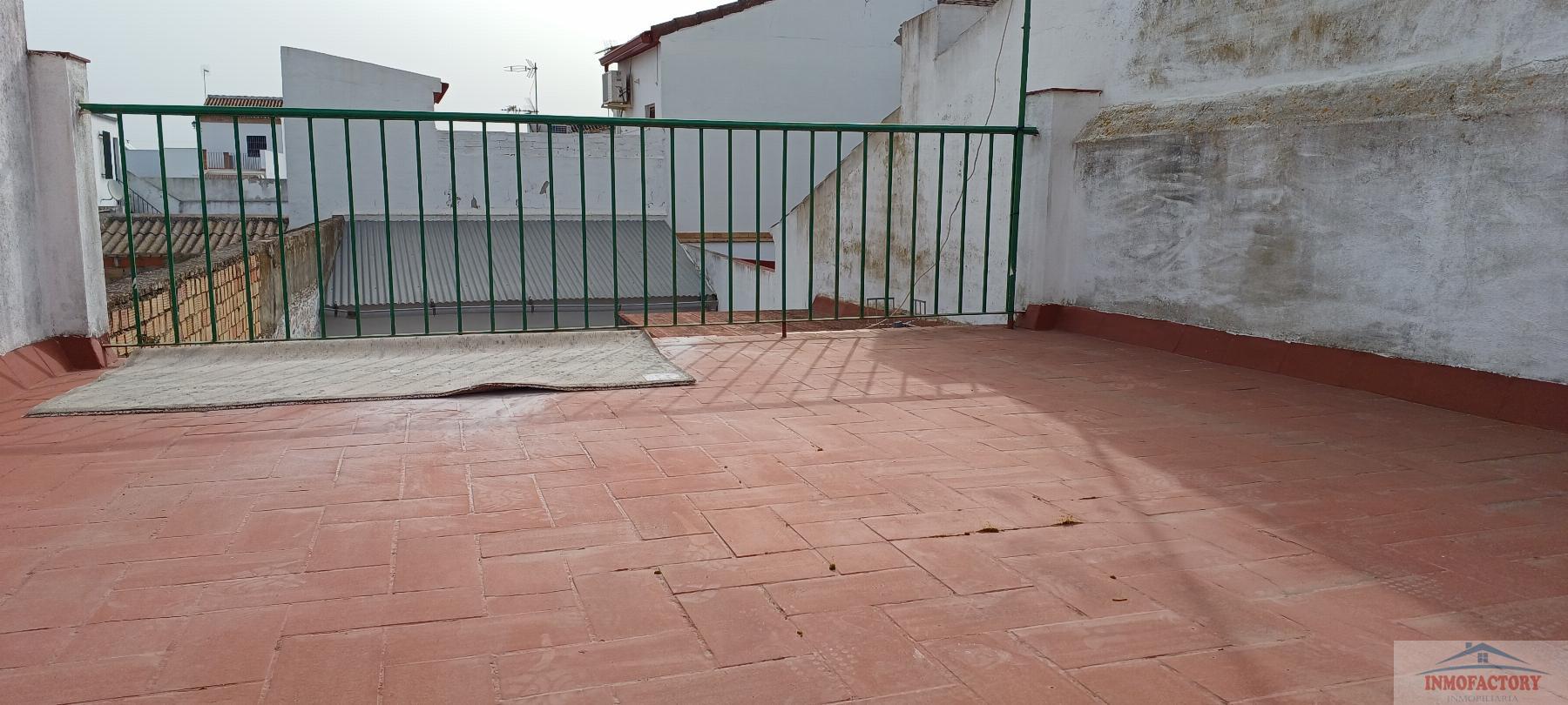For sale of house in Olivares