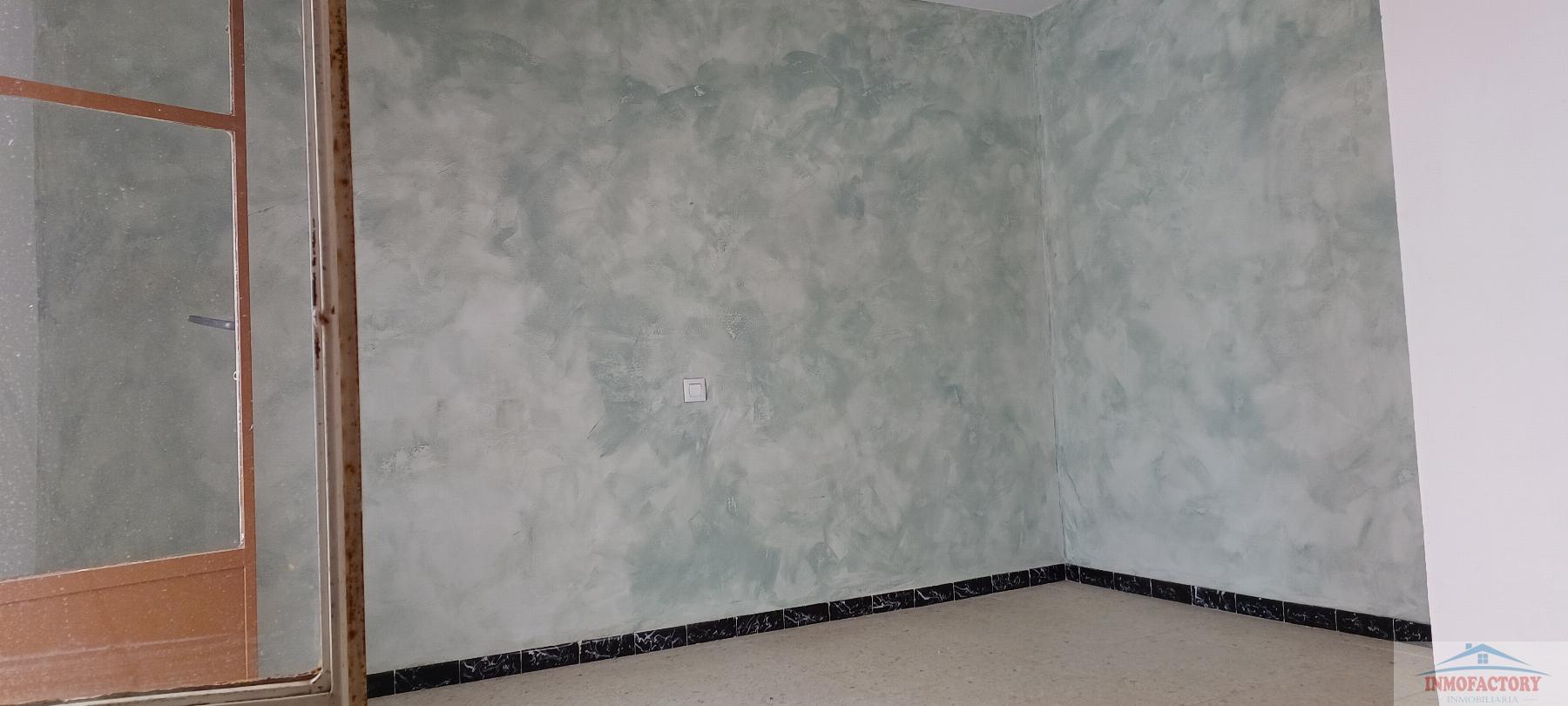 For sale of house in Olivares