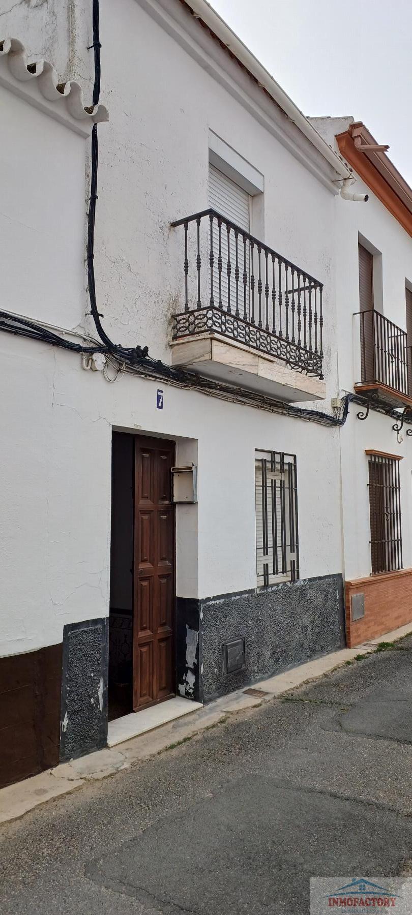 For sale of house in Olivares
