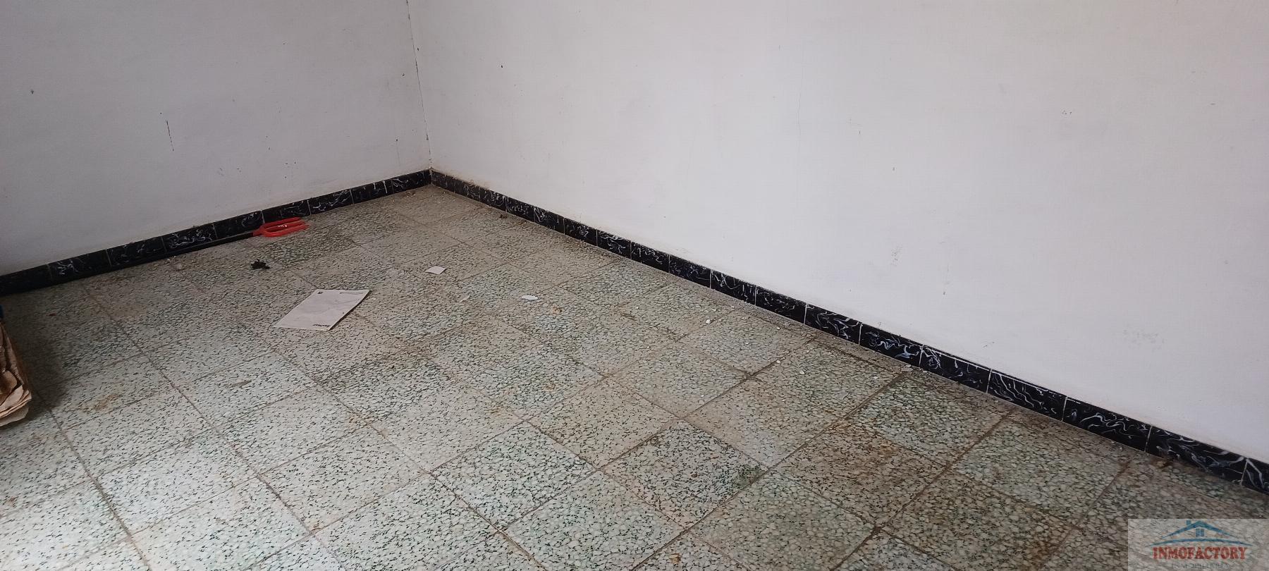 For sale of house in Olivares