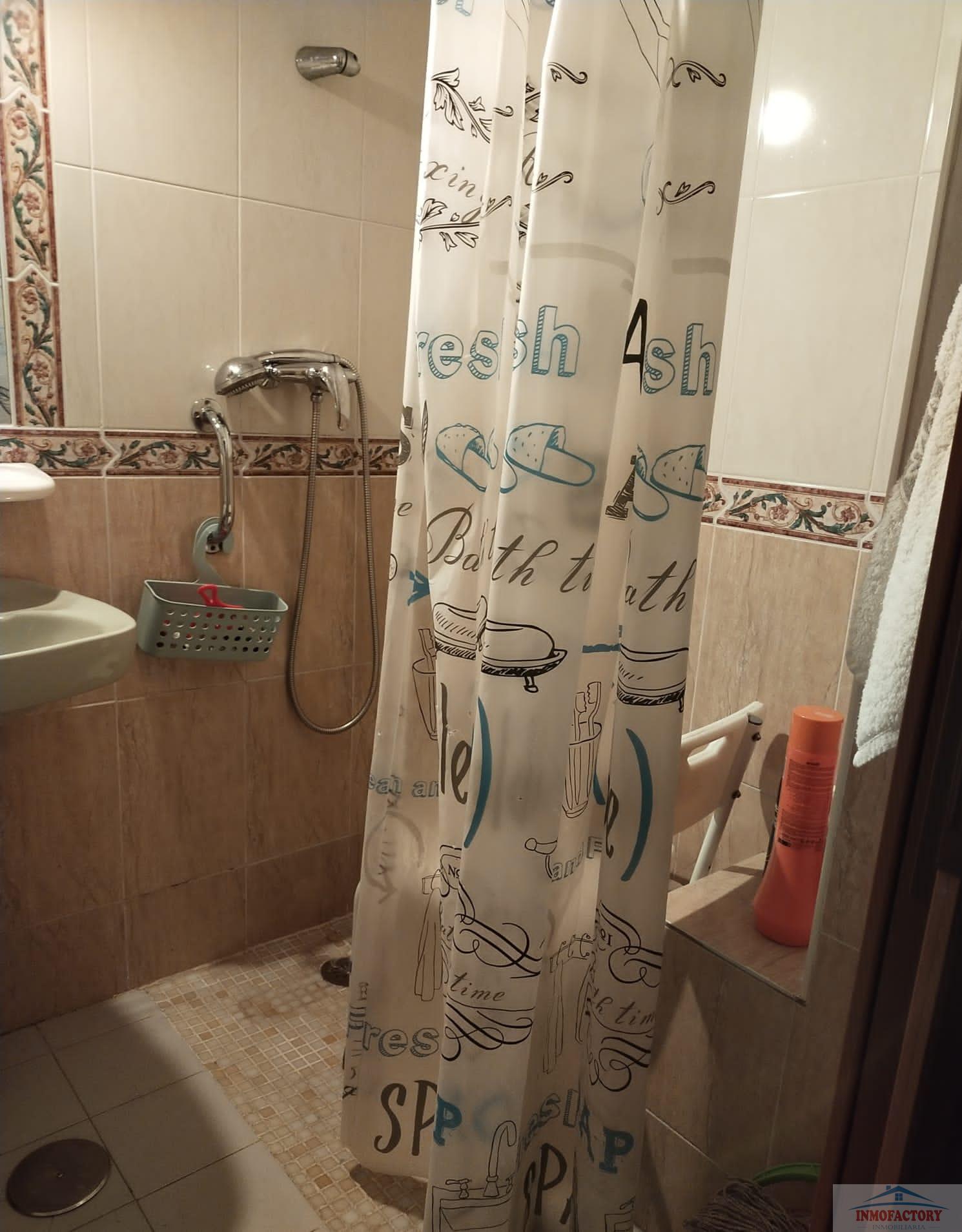 For sale of flat in Sevilla