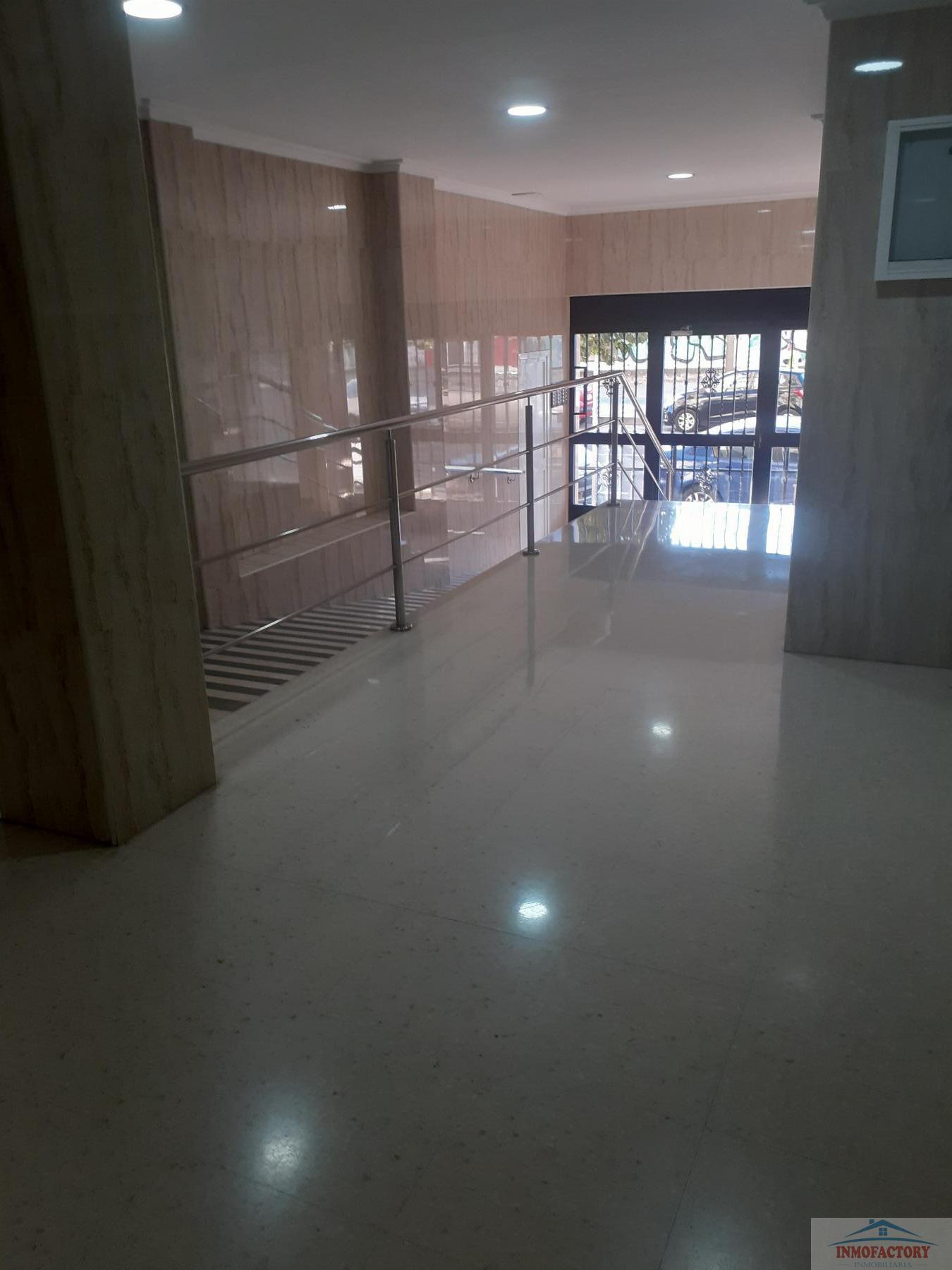 For sale of flat in Sevilla
