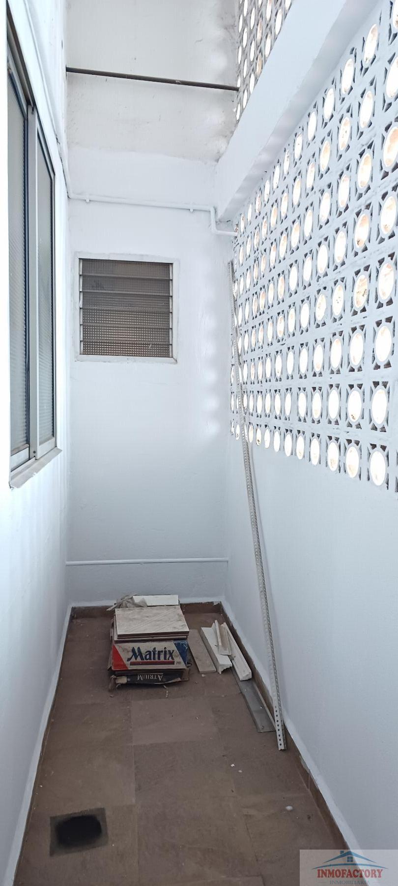 For sale of flat in Sevilla