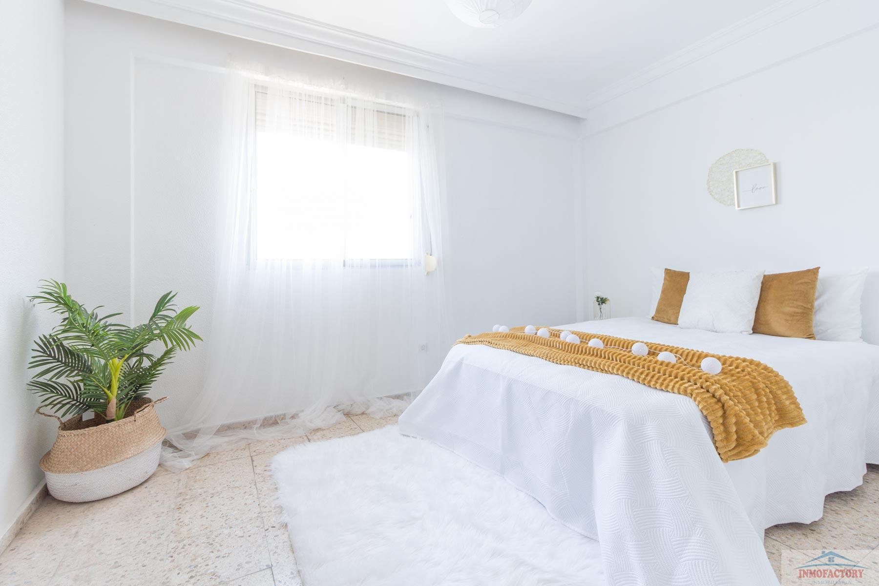 For sale of flat in Sevilla