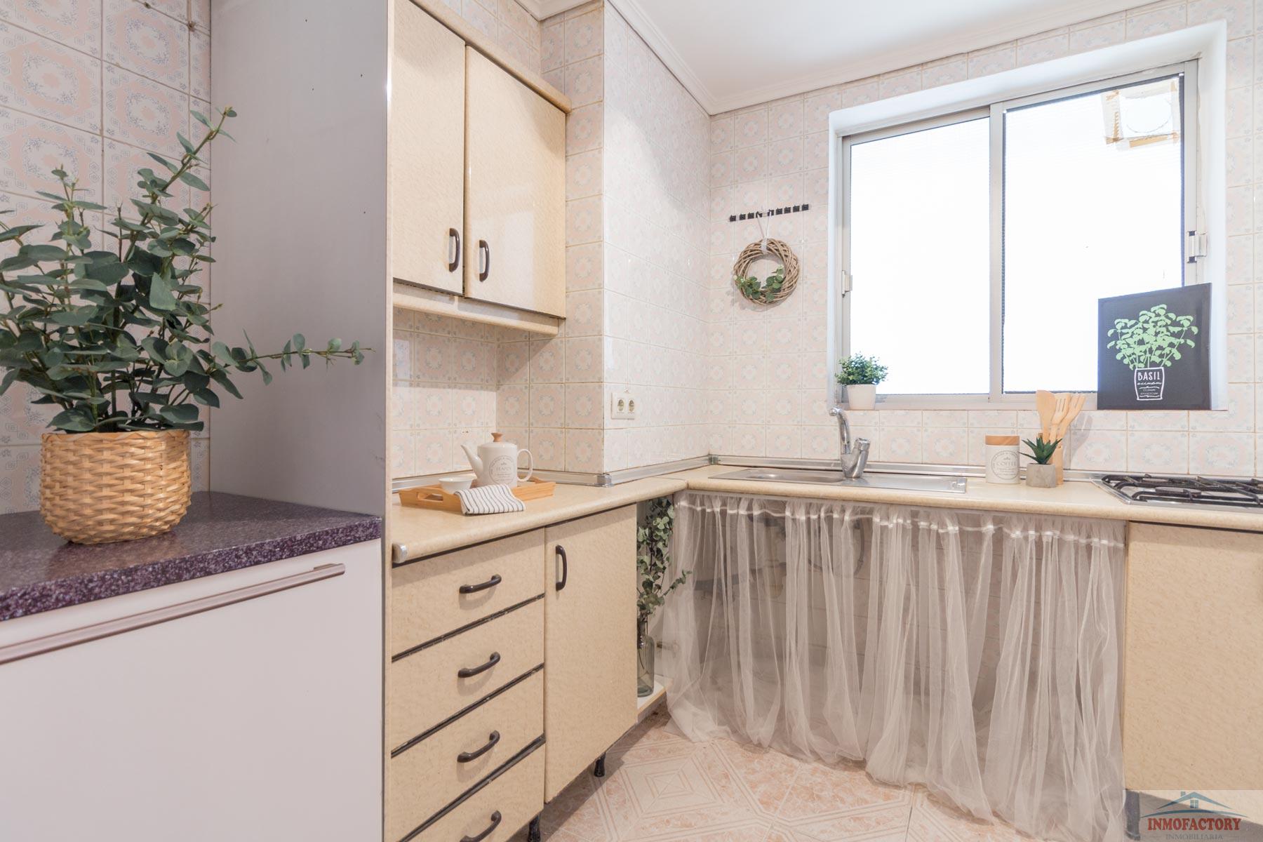 For sale of flat in Sevilla