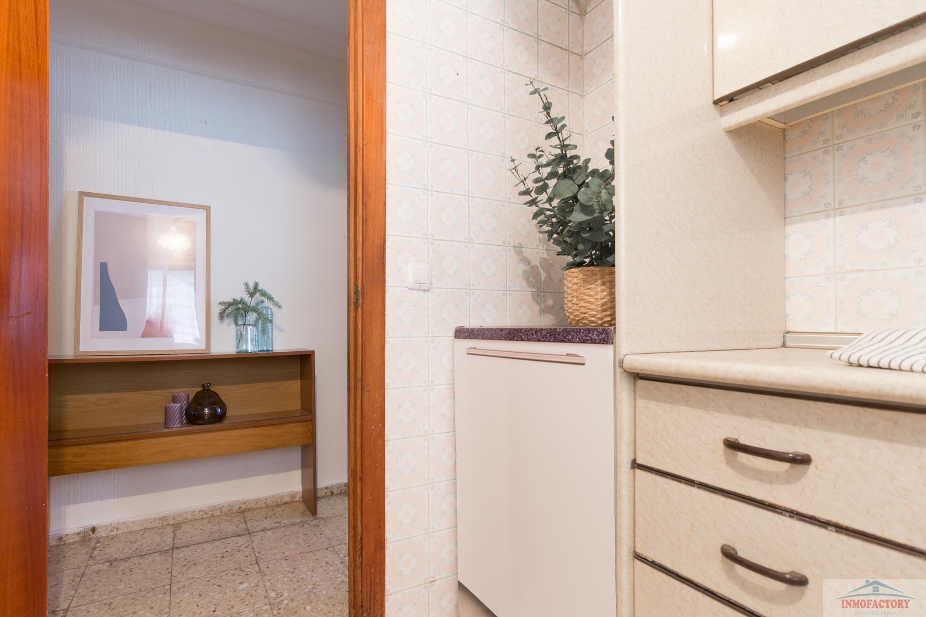 For sale of flat in Sevilla