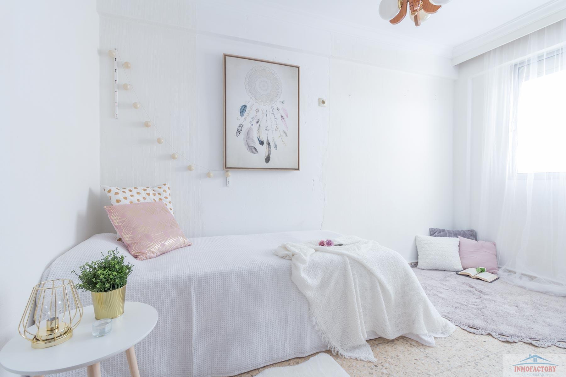 For sale of flat in Sevilla