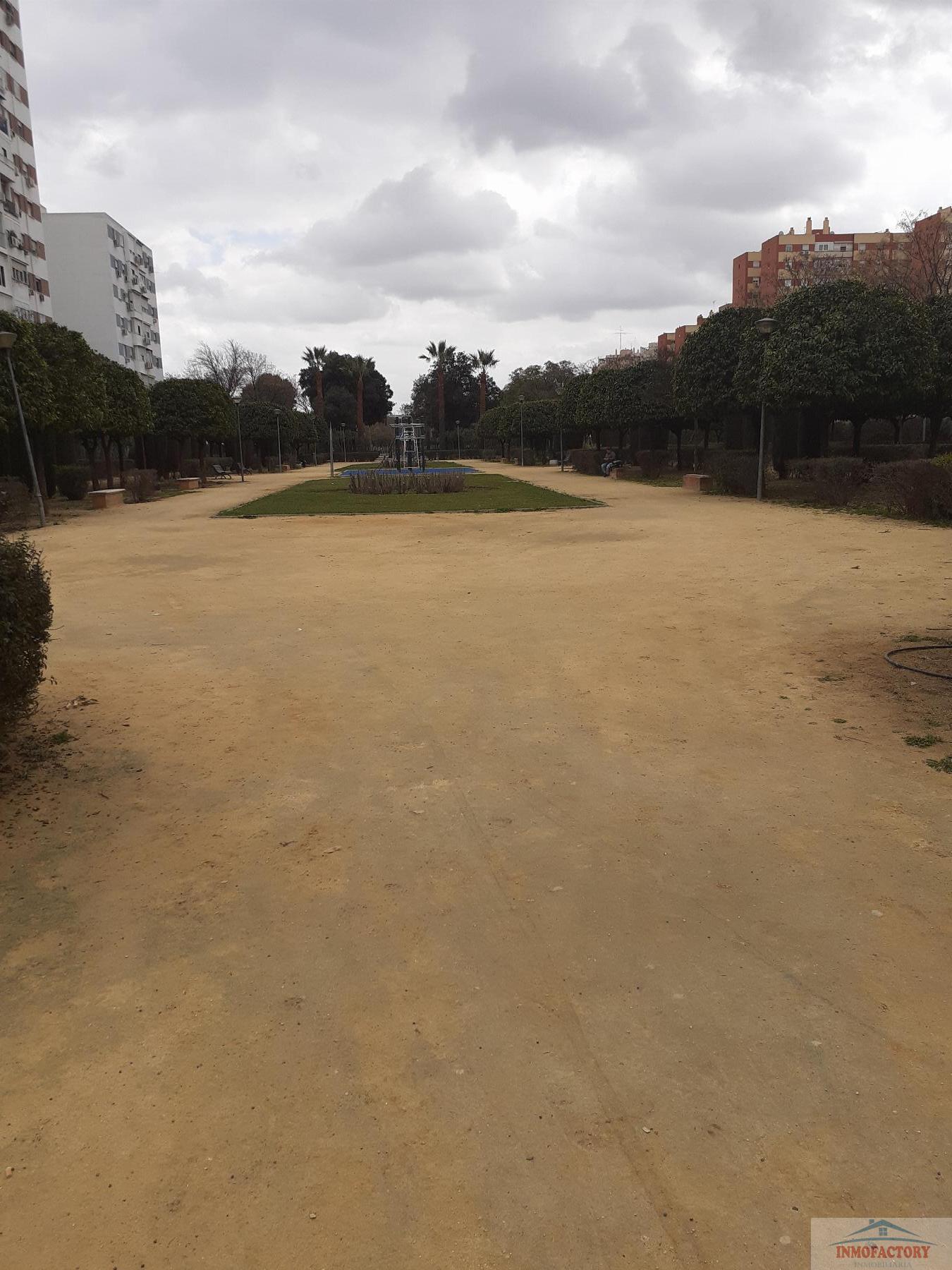 For sale of flat in Sevilla