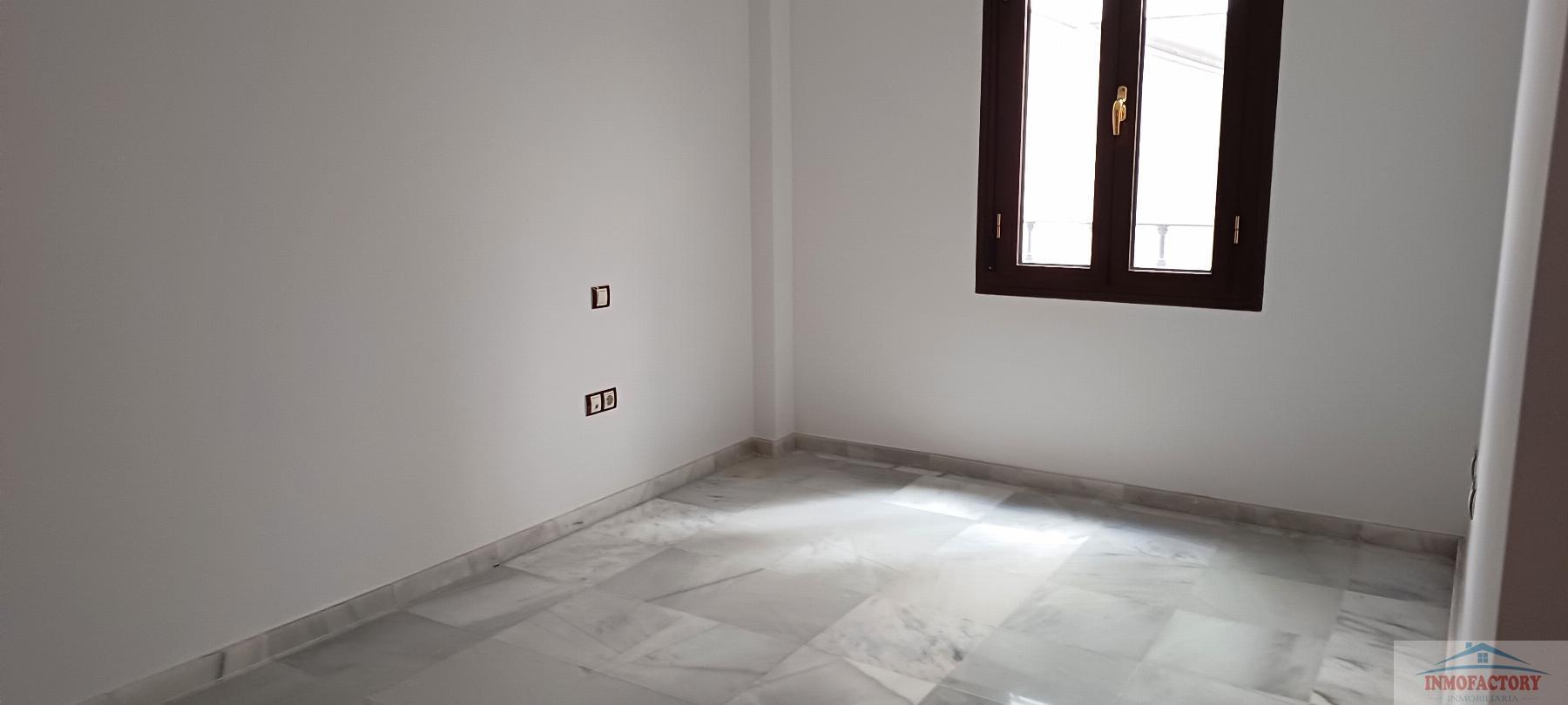For sale of flat in Sevilla