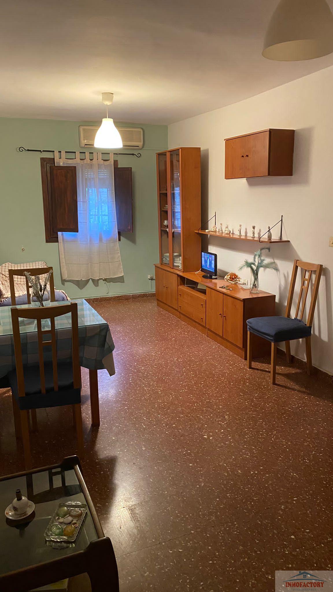 For rent of flat in Sevilla